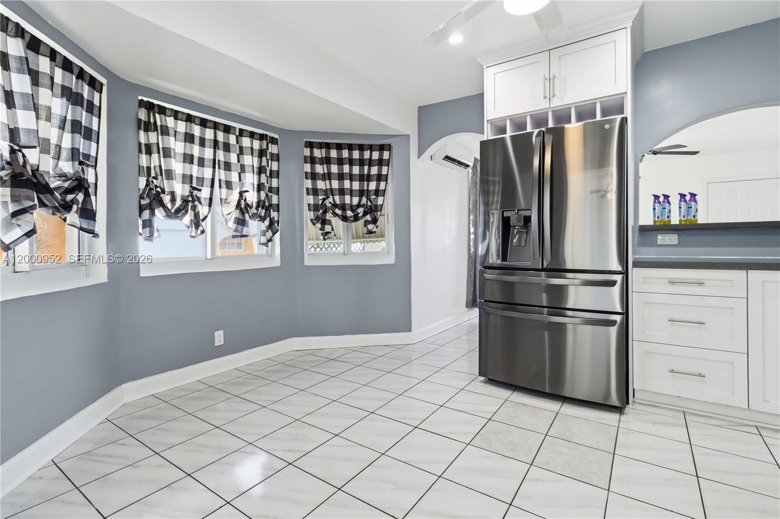 SOUTH HOLLYWOOD AMD PLAT - Residential