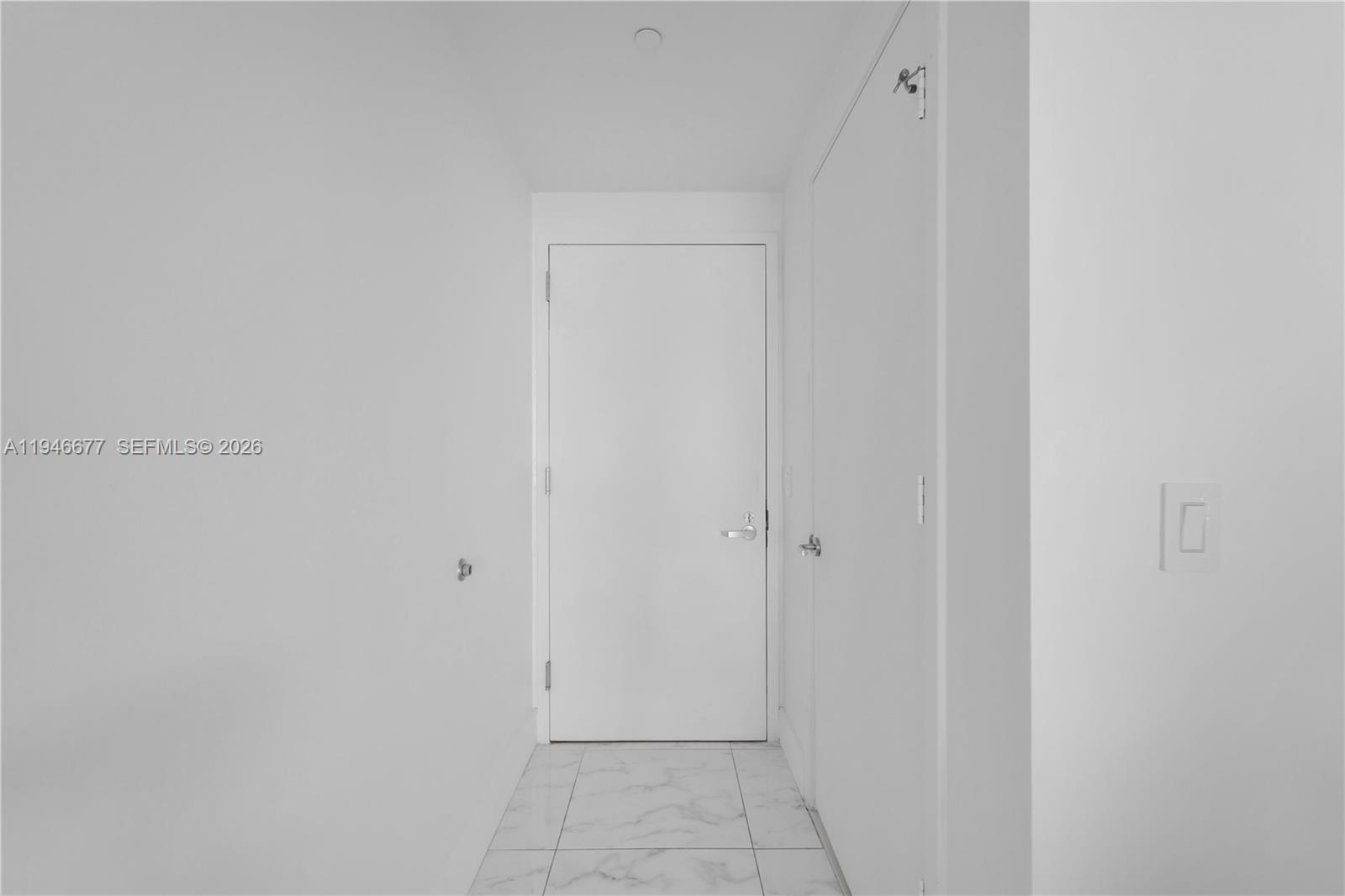 ICON BAY CONDO - Residential