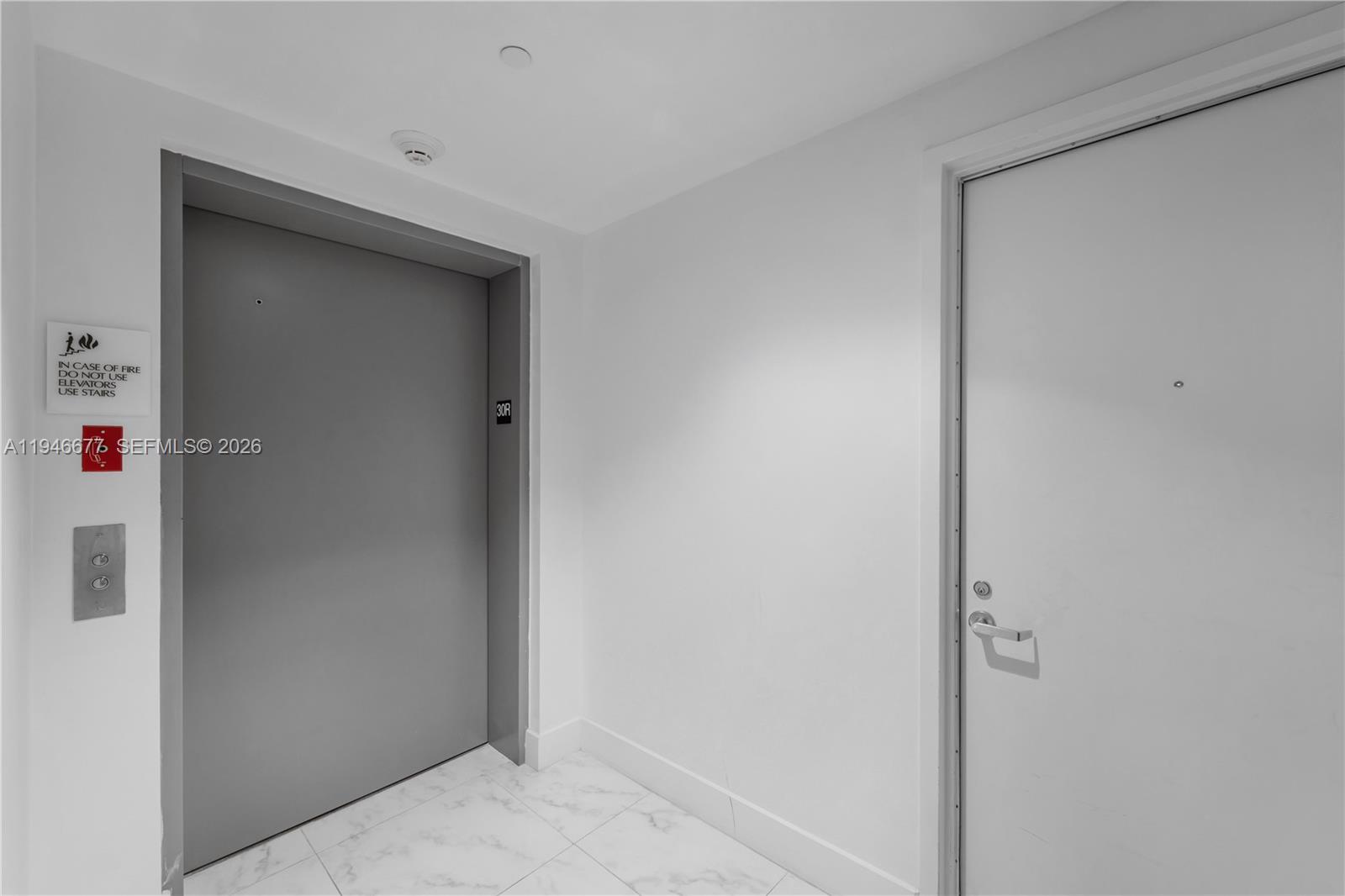 ICON BAY CONDO - Residential