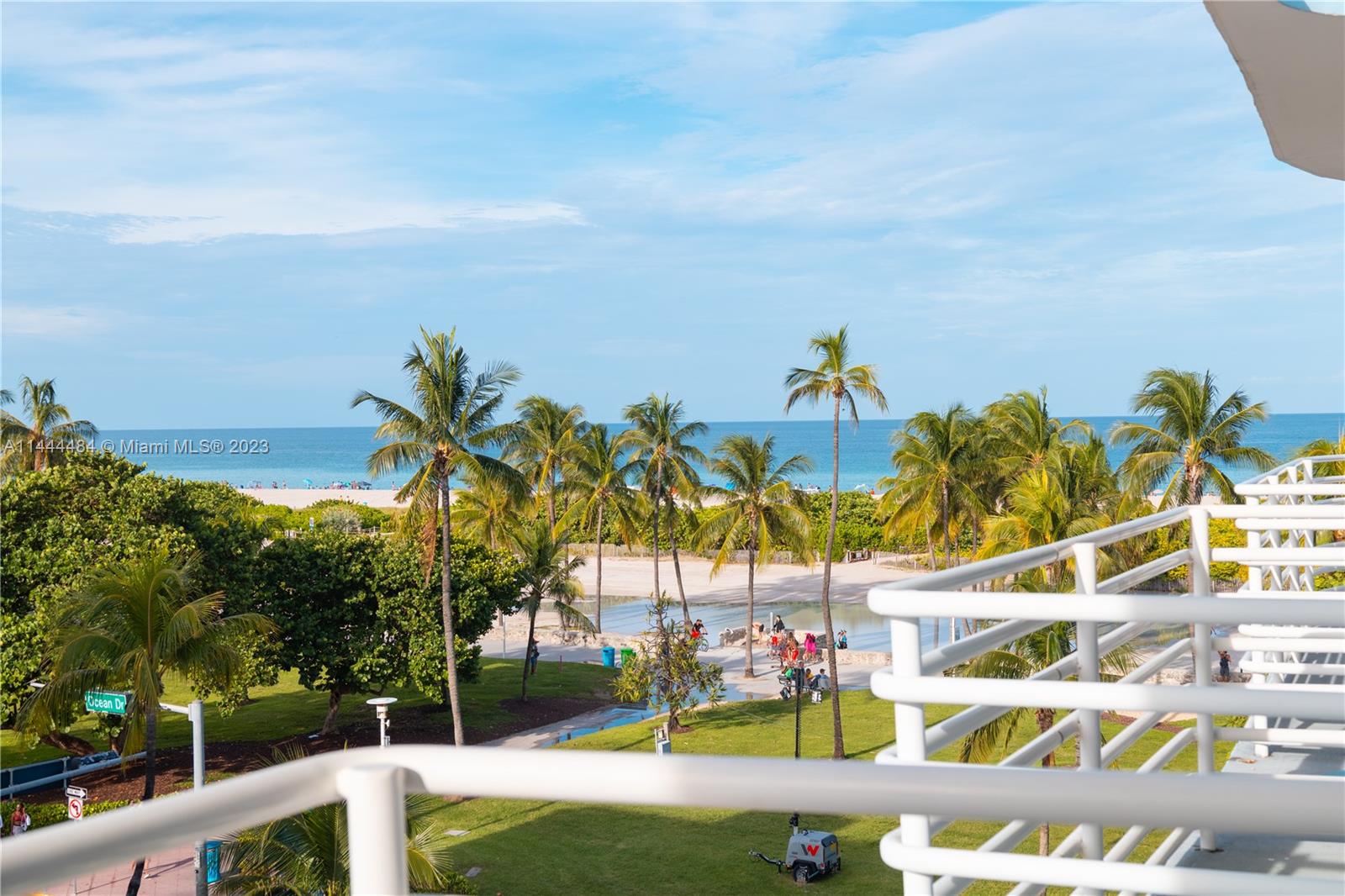 THE STRAND ON OCEAN DRIVE - Residential