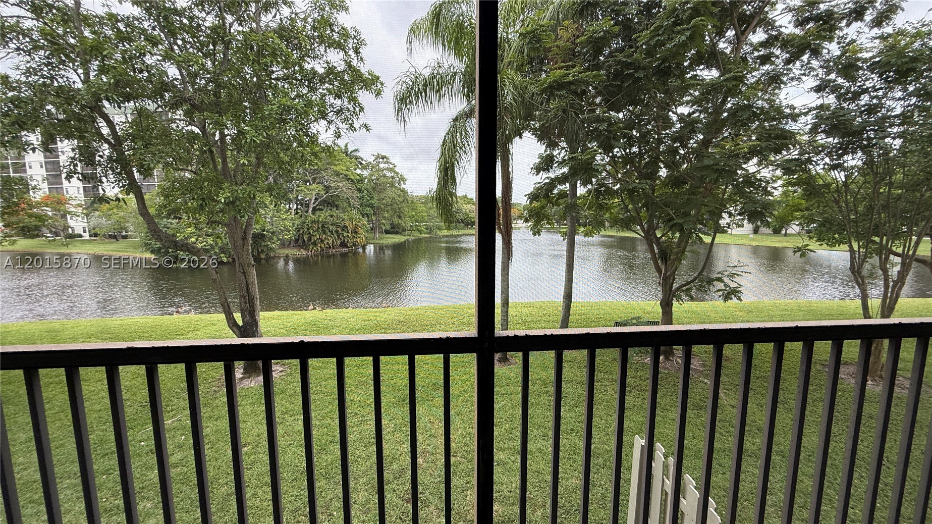 CYPRESS BEND CONDOMINIUM - Residential