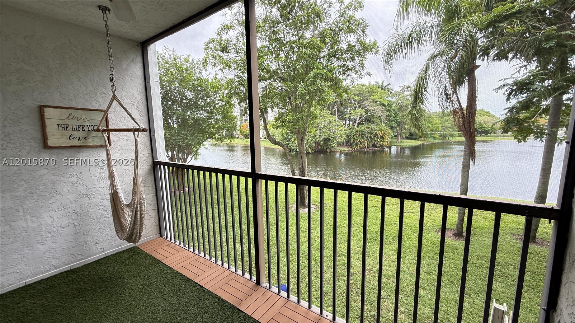 CYPRESS BEND CONDOMINIUM - Residential