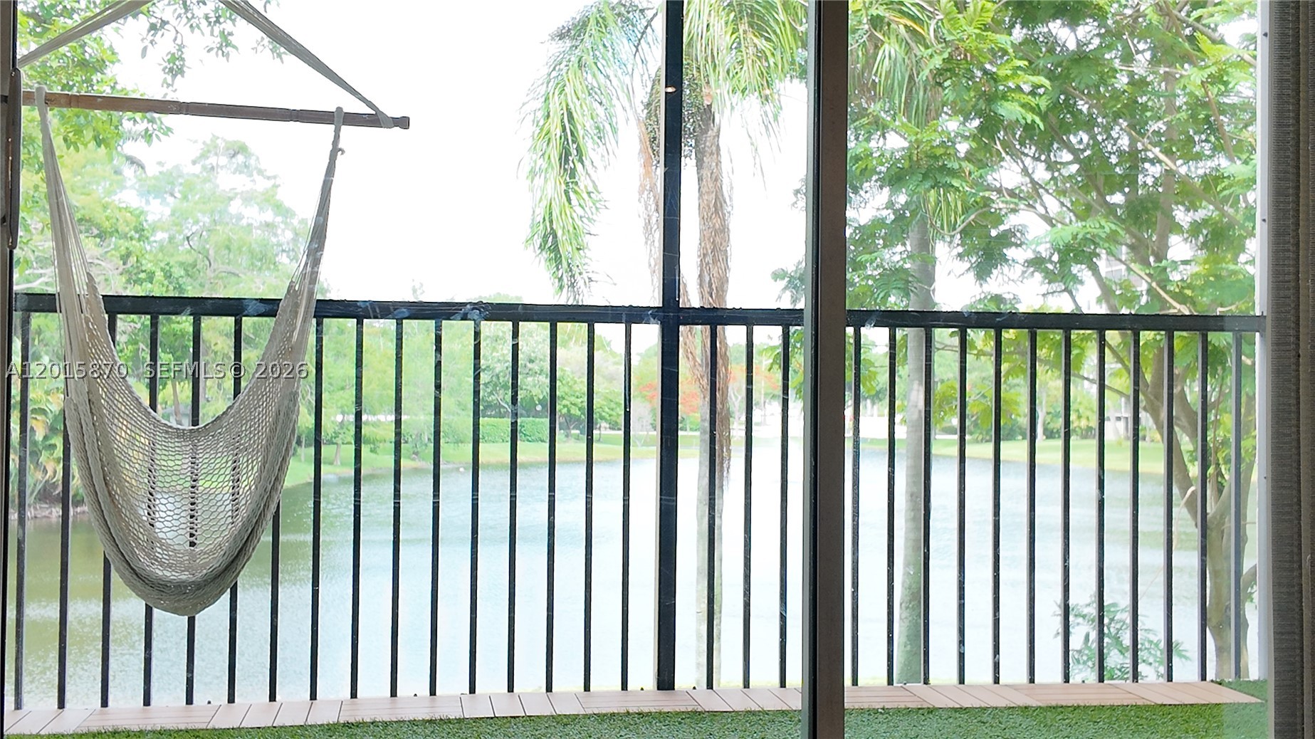 CYPRESS BEND CONDOMINIUM - Residential