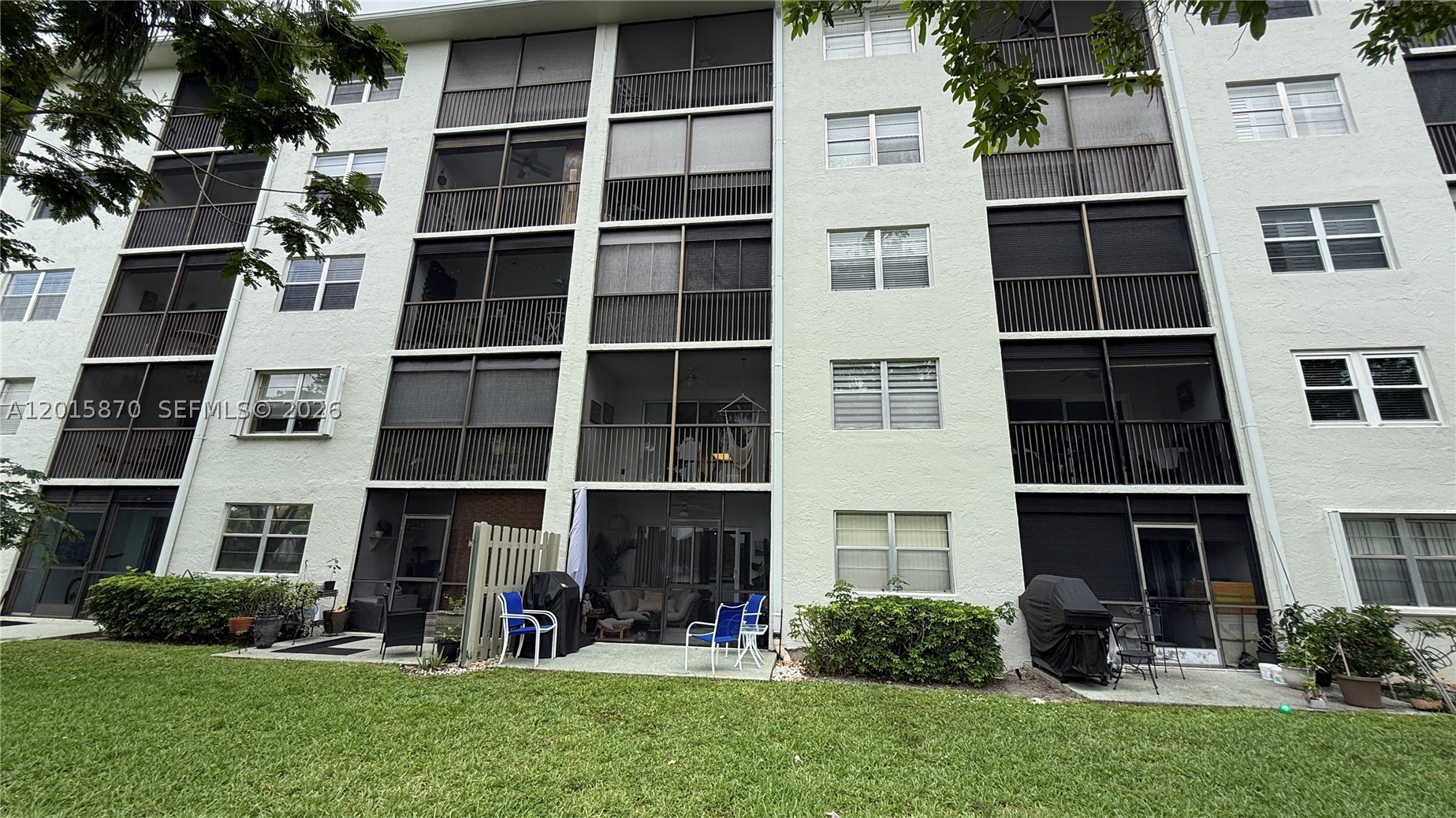 CYPRESS BEND CONDOMINIUM - Residential