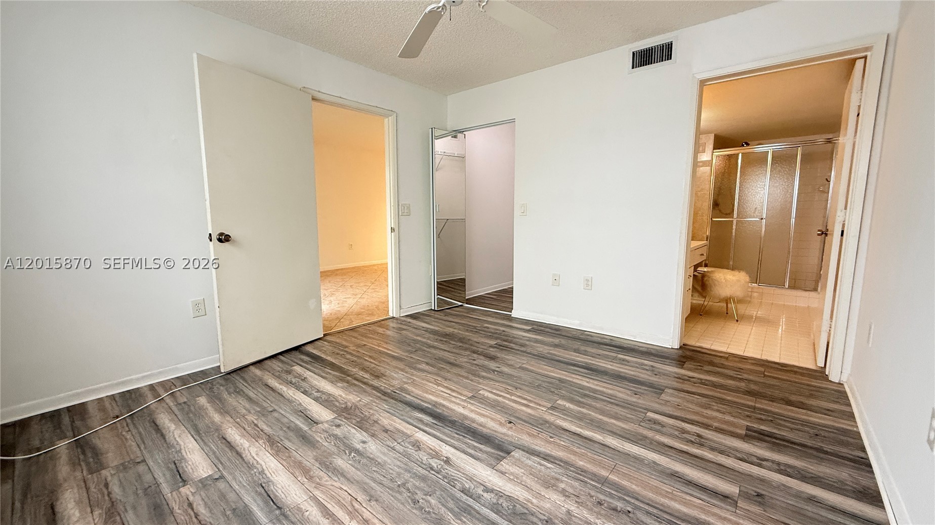 CYPRESS BEND CONDOMINIUM - Residential