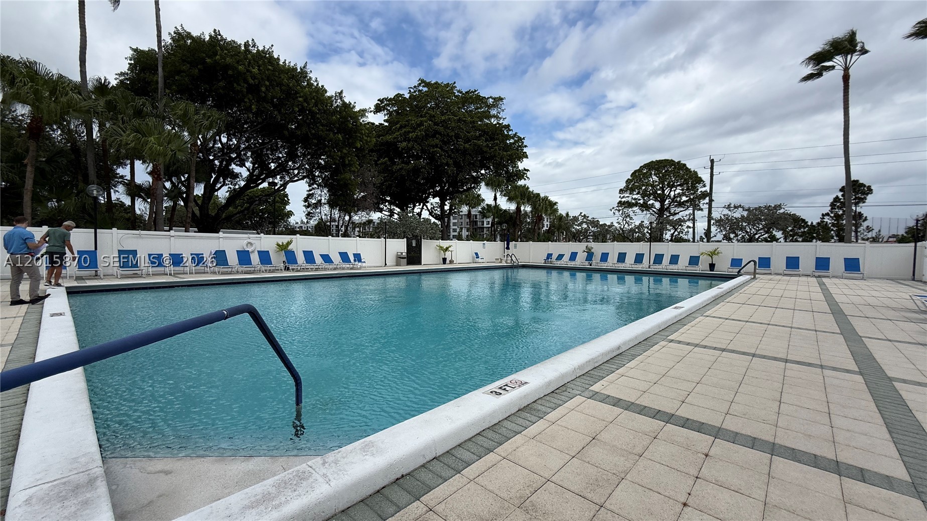 CYPRESS BEND CONDOMINIUM - Residential