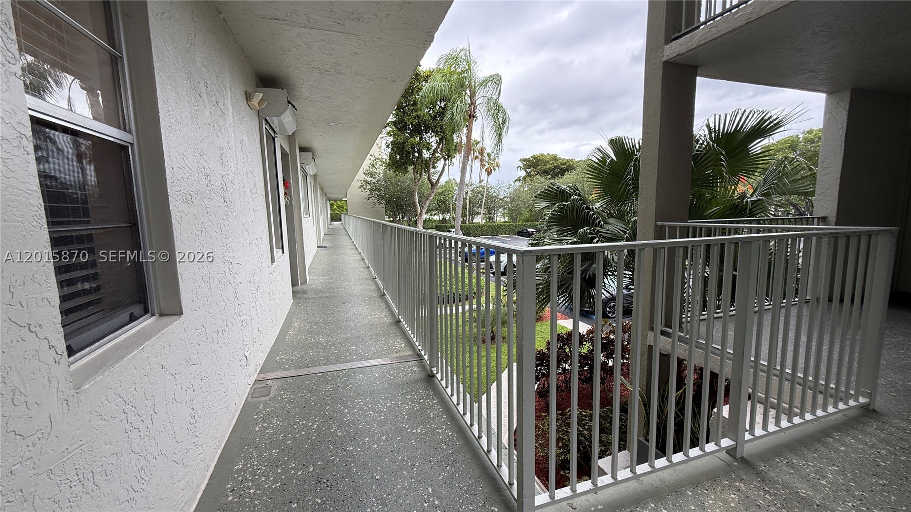 CYPRESS BEND CONDOMINIUM - Residential