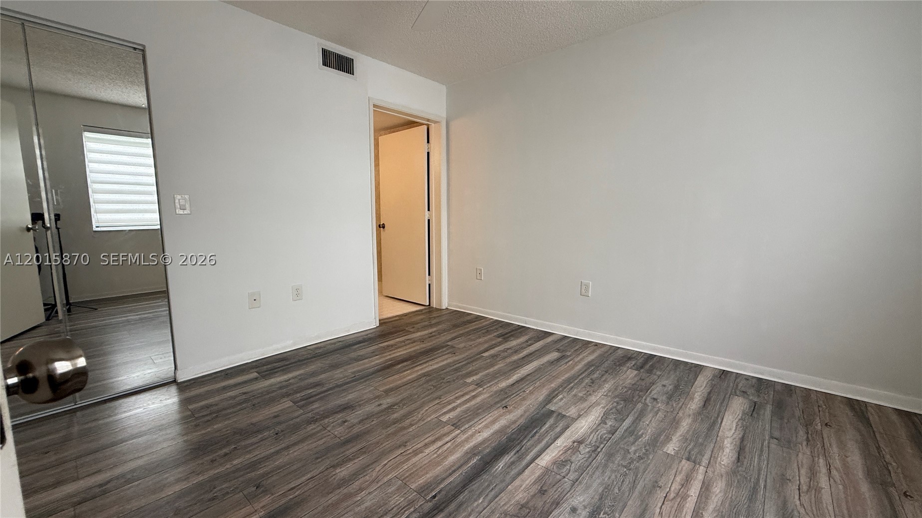 CYPRESS BEND CONDOMINIUM - Residential