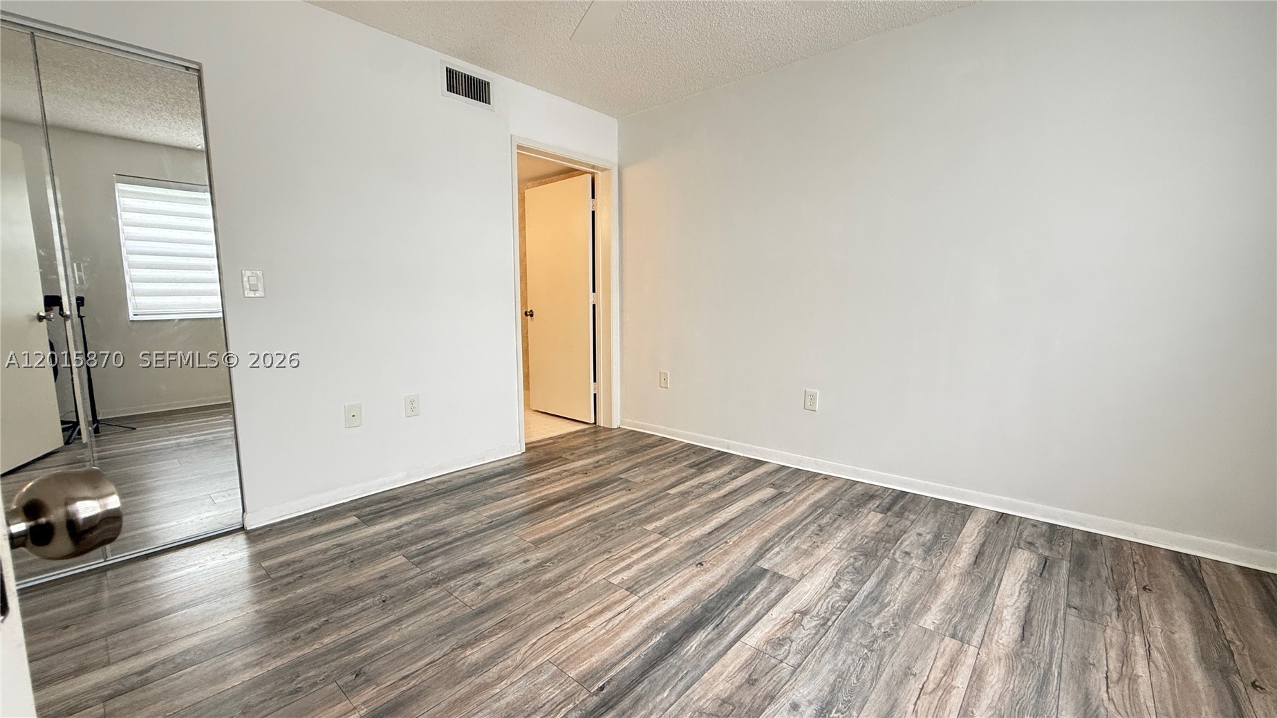 CYPRESS BEND CONDOMINIUM - Residential