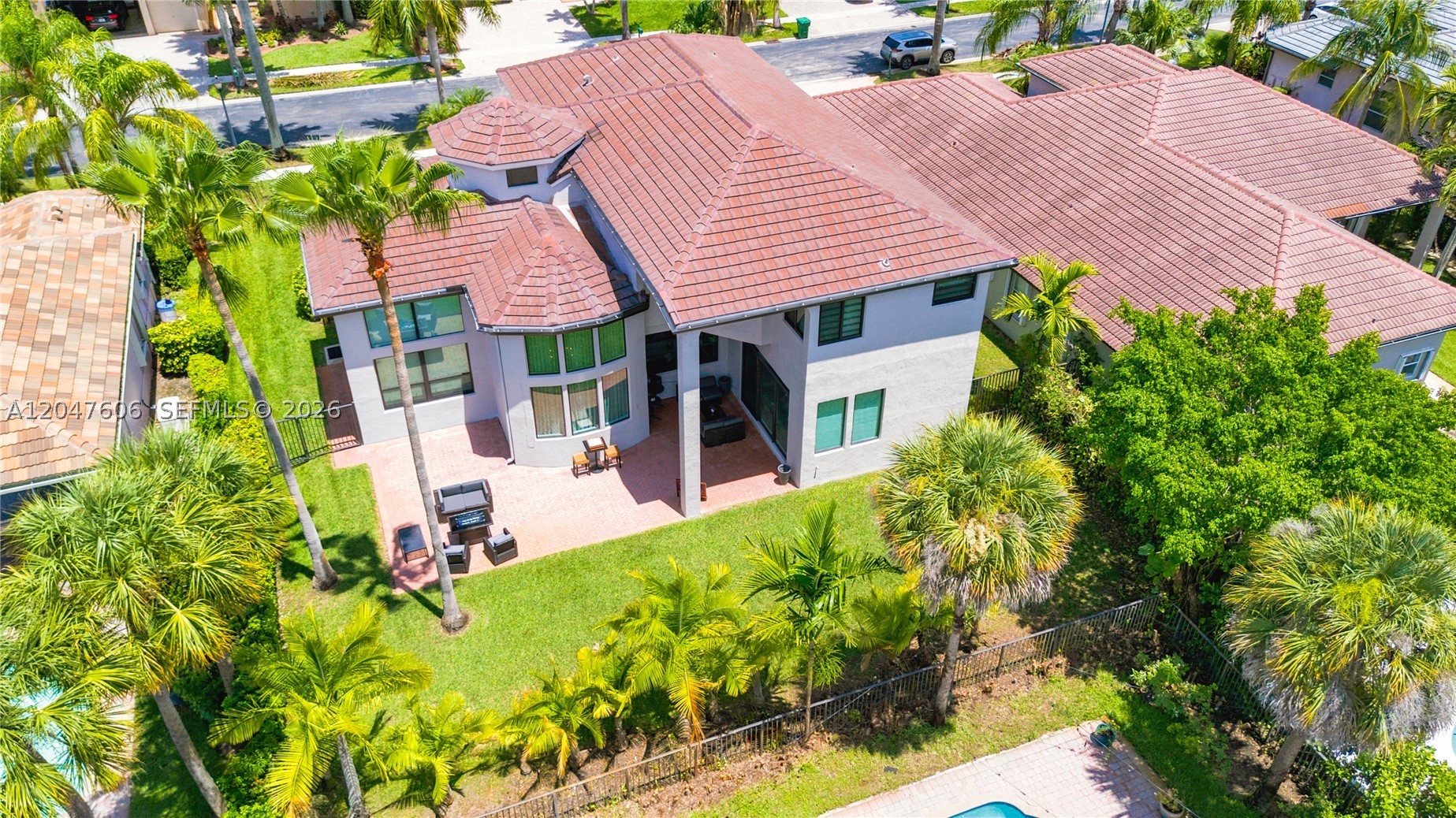 SUNSET LAKES PLAT ONE - Residential