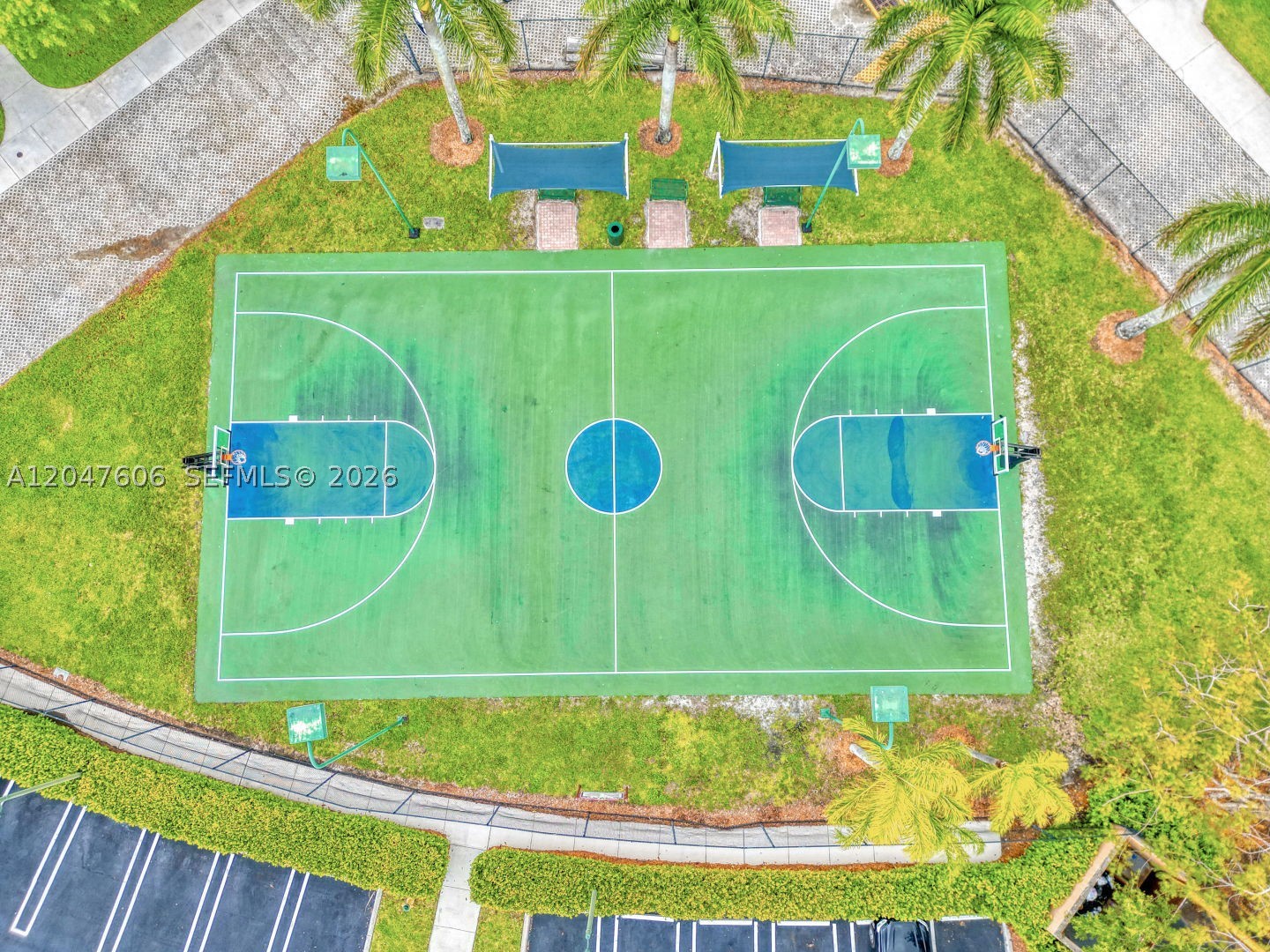 SUNSET LAKES PLAT ONE - Residential