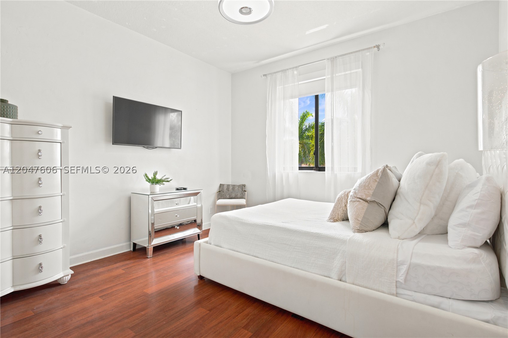 SUNSET LAKES PLAT ONE - Residential