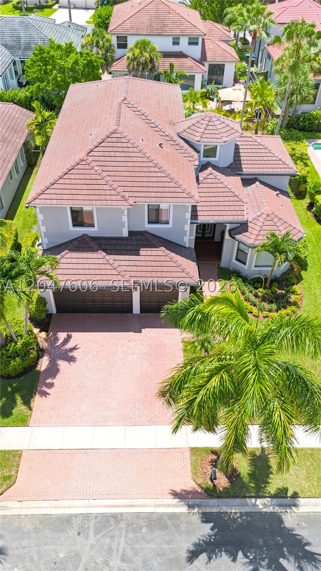 SUNSET LAKES PLAT ONE - Residential