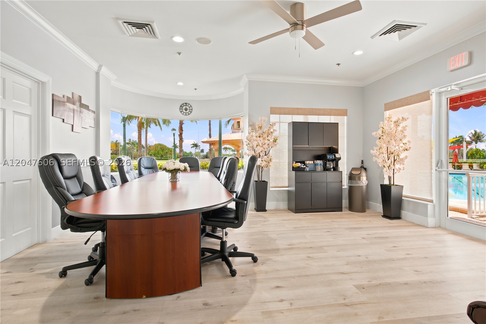 SUNSET LAKES PLAT ONE - Residential