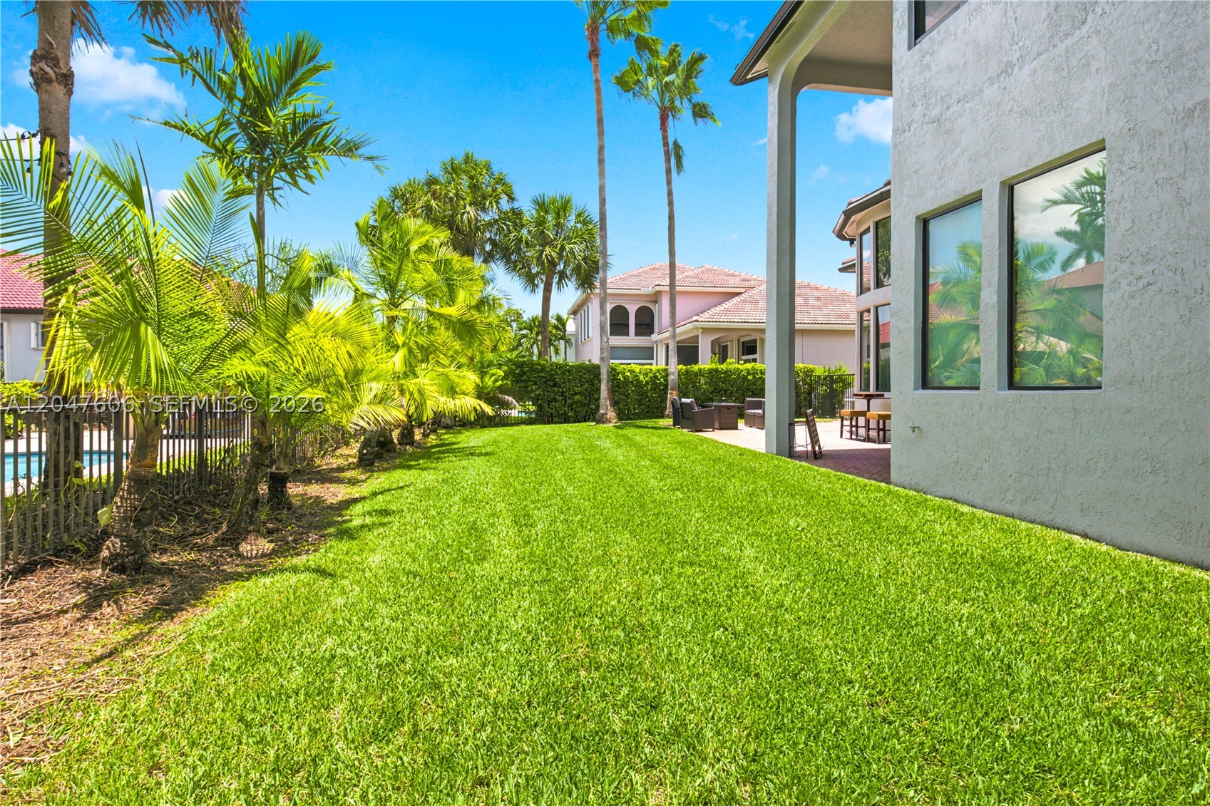 SUNSET LAKES PLAT ONE - Residential