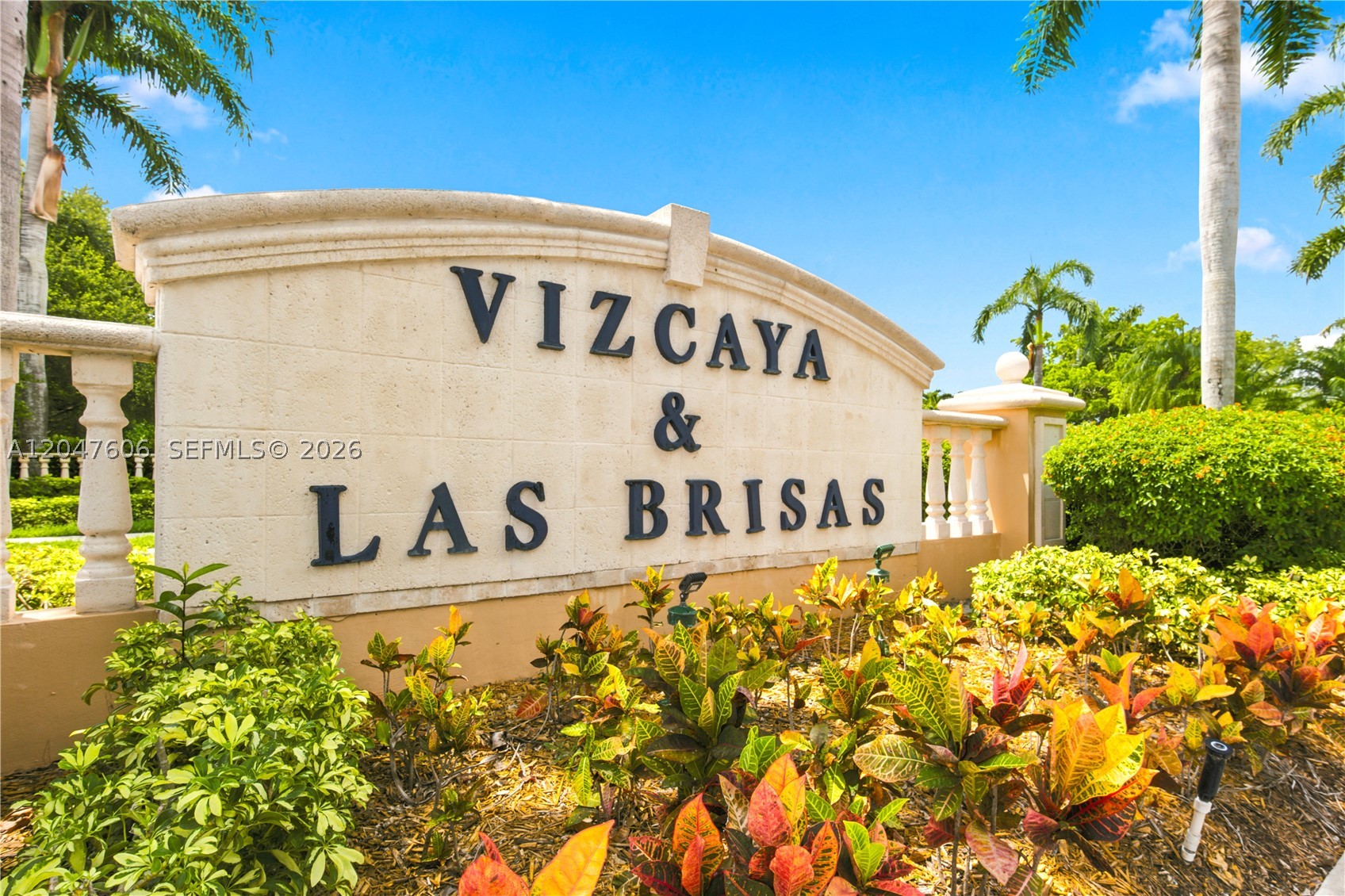 SUNSET LAKES PLAT ONE - Residential