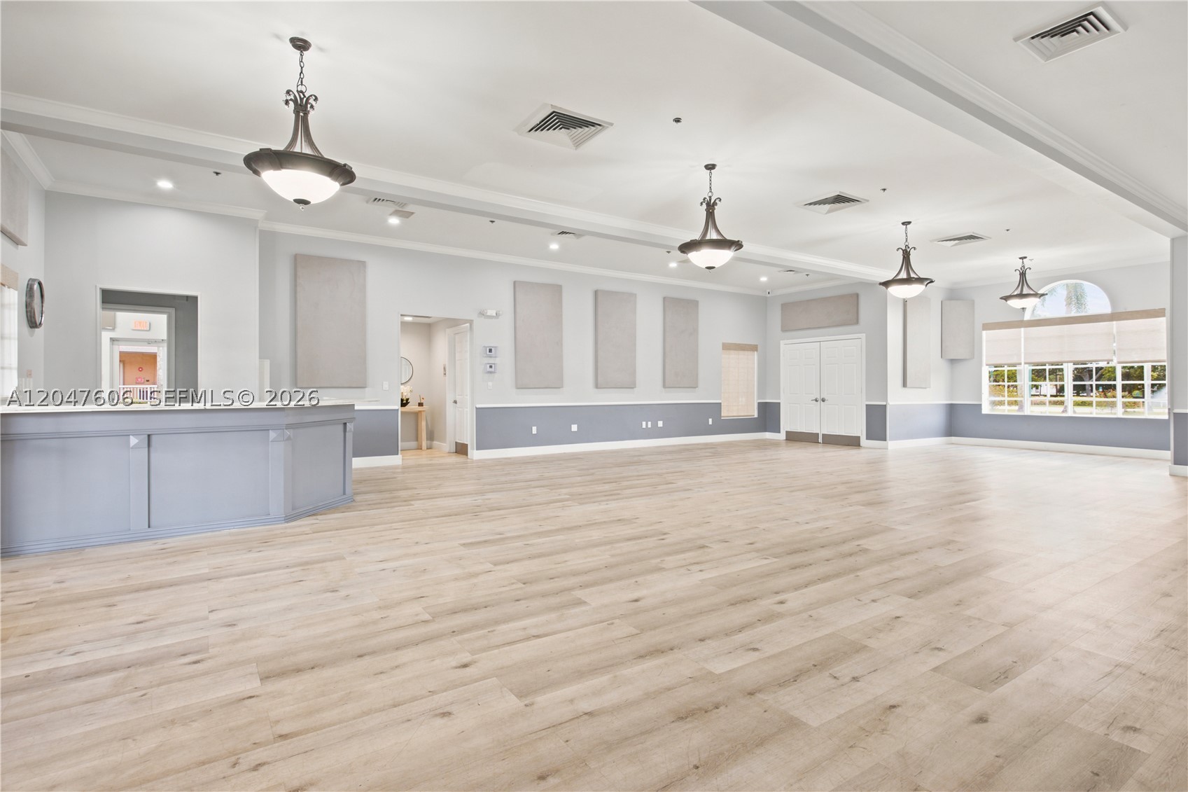 SUNSET LAKES PLAT ONE - Residential