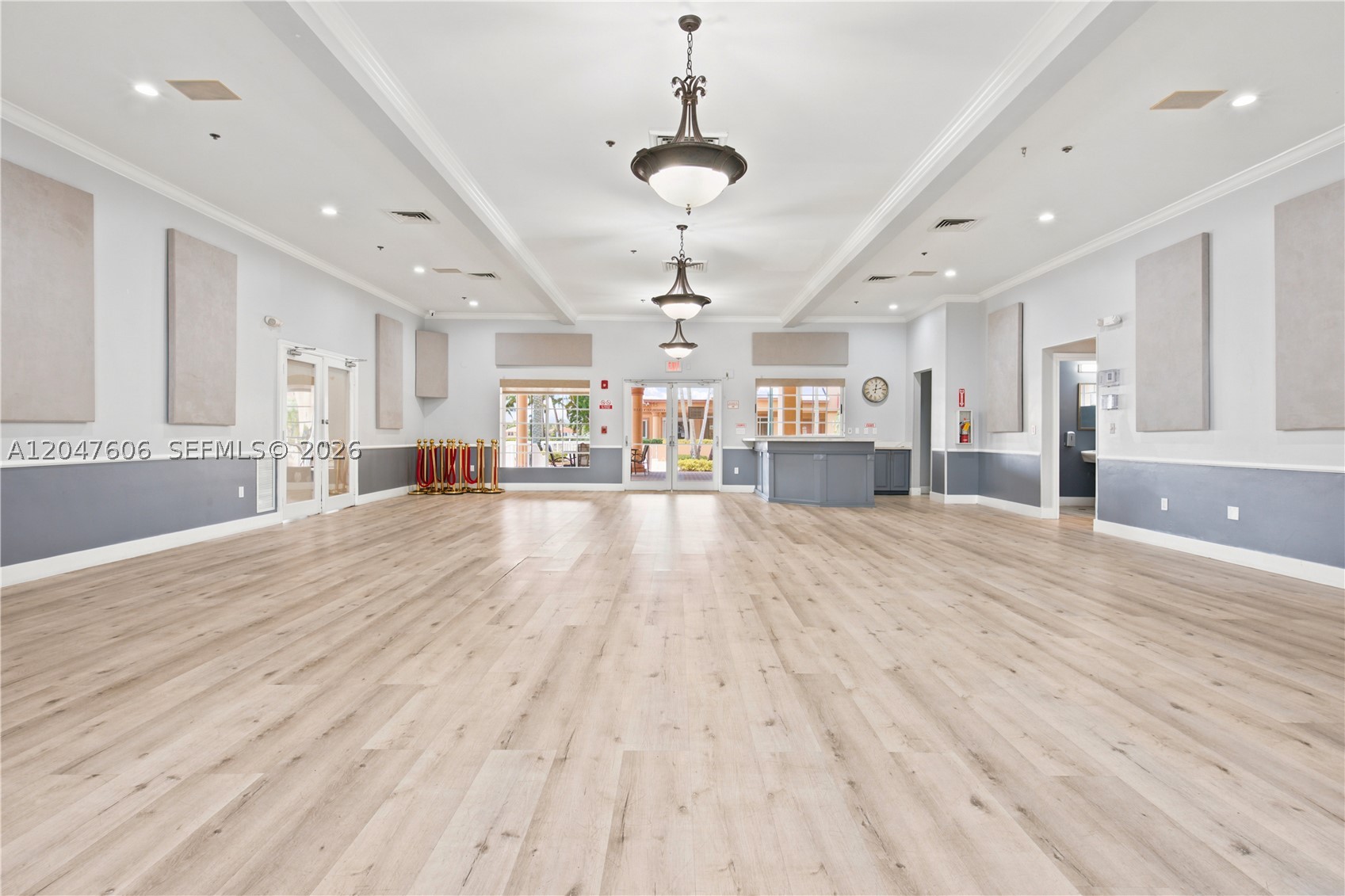 SUNSET LAKES PLAT ONE - Residential
