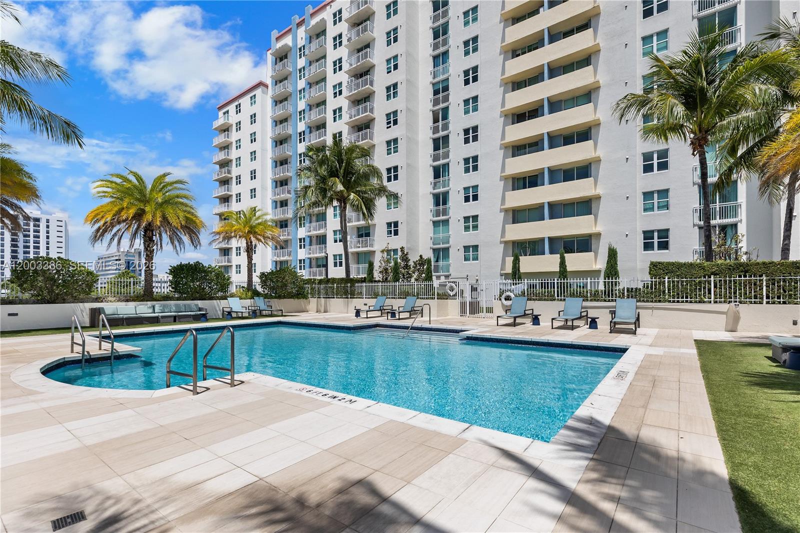 THE ASTON CONDO - Residential
