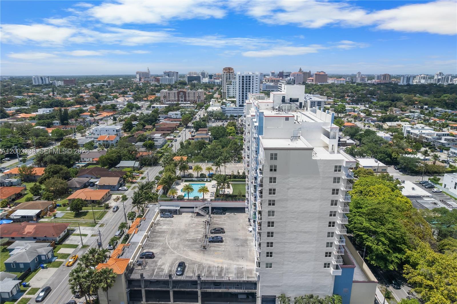 THE ASTON CONDO - Residential