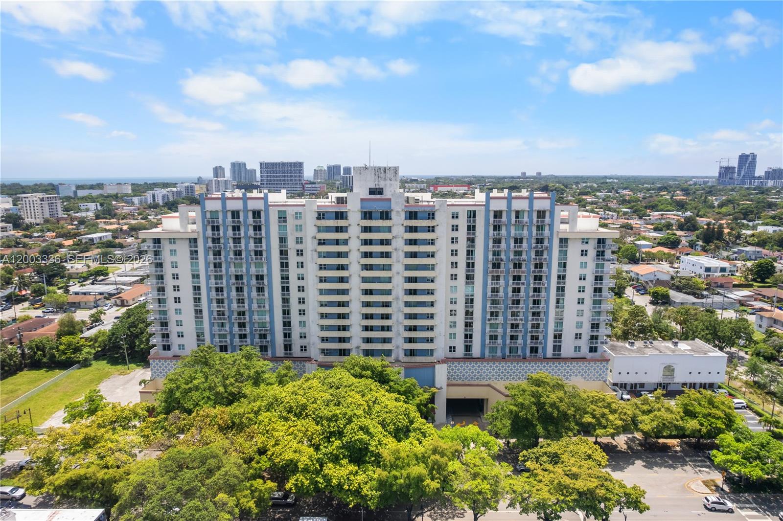 THE ASTON CONDO - Residential