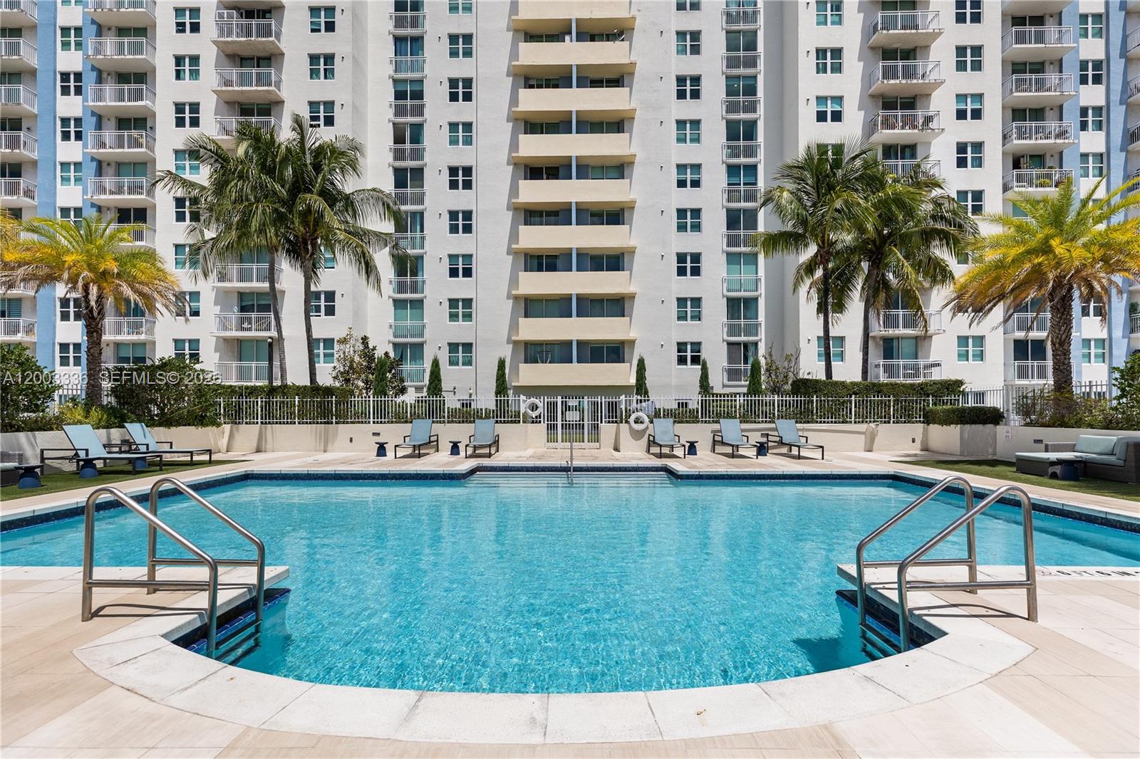 THE ASTON CONDO - Residential