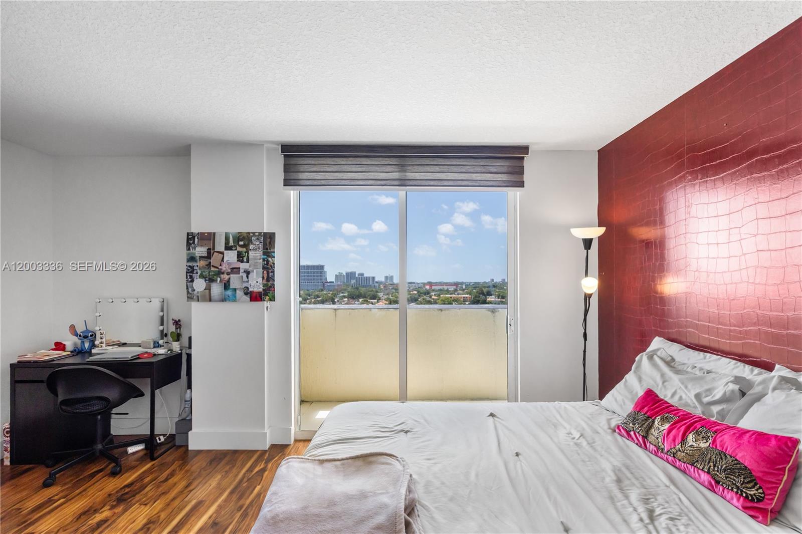 THE ASTON CONDO - Residential
