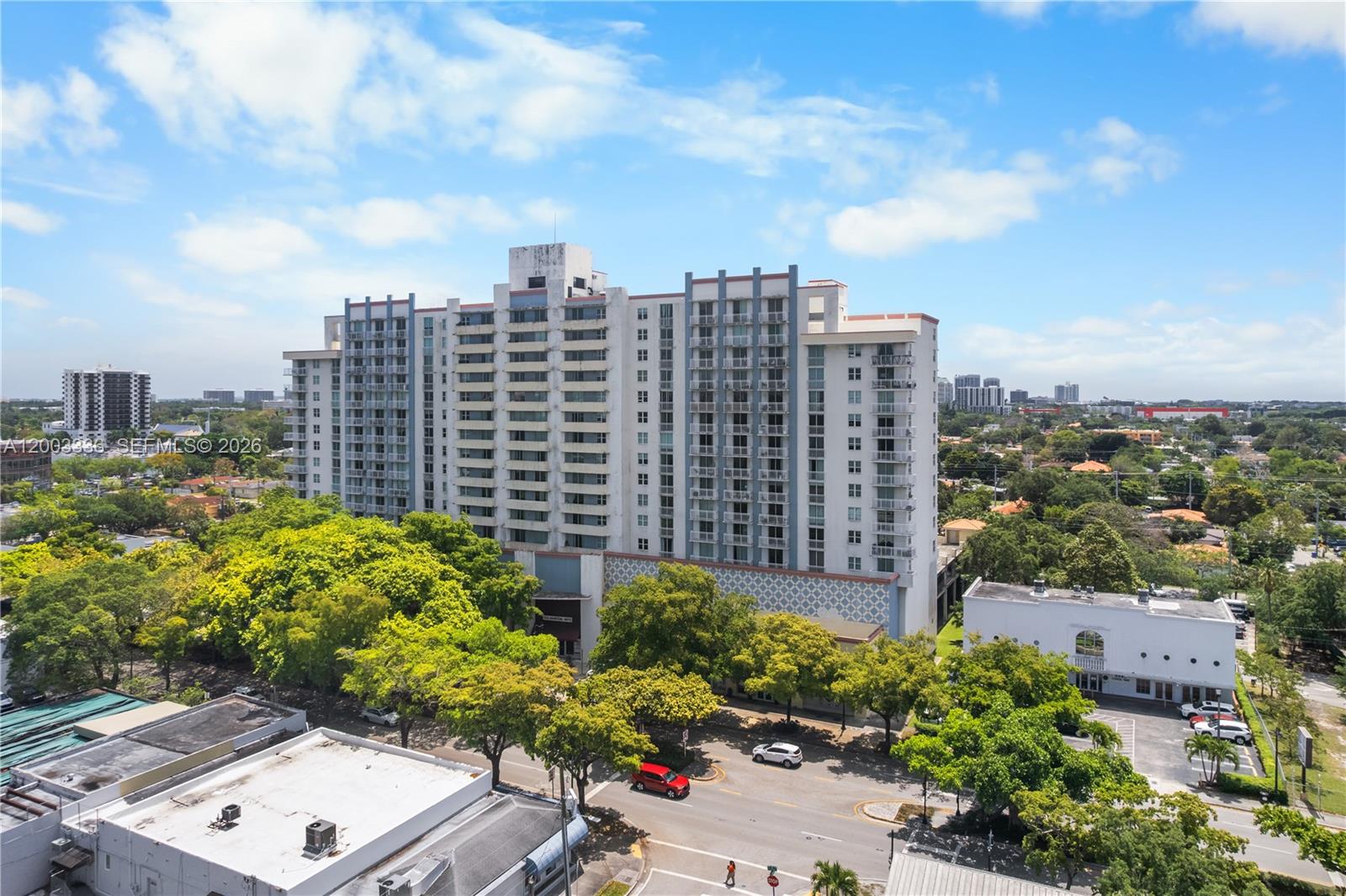 THE ASTON CONDO - Residential