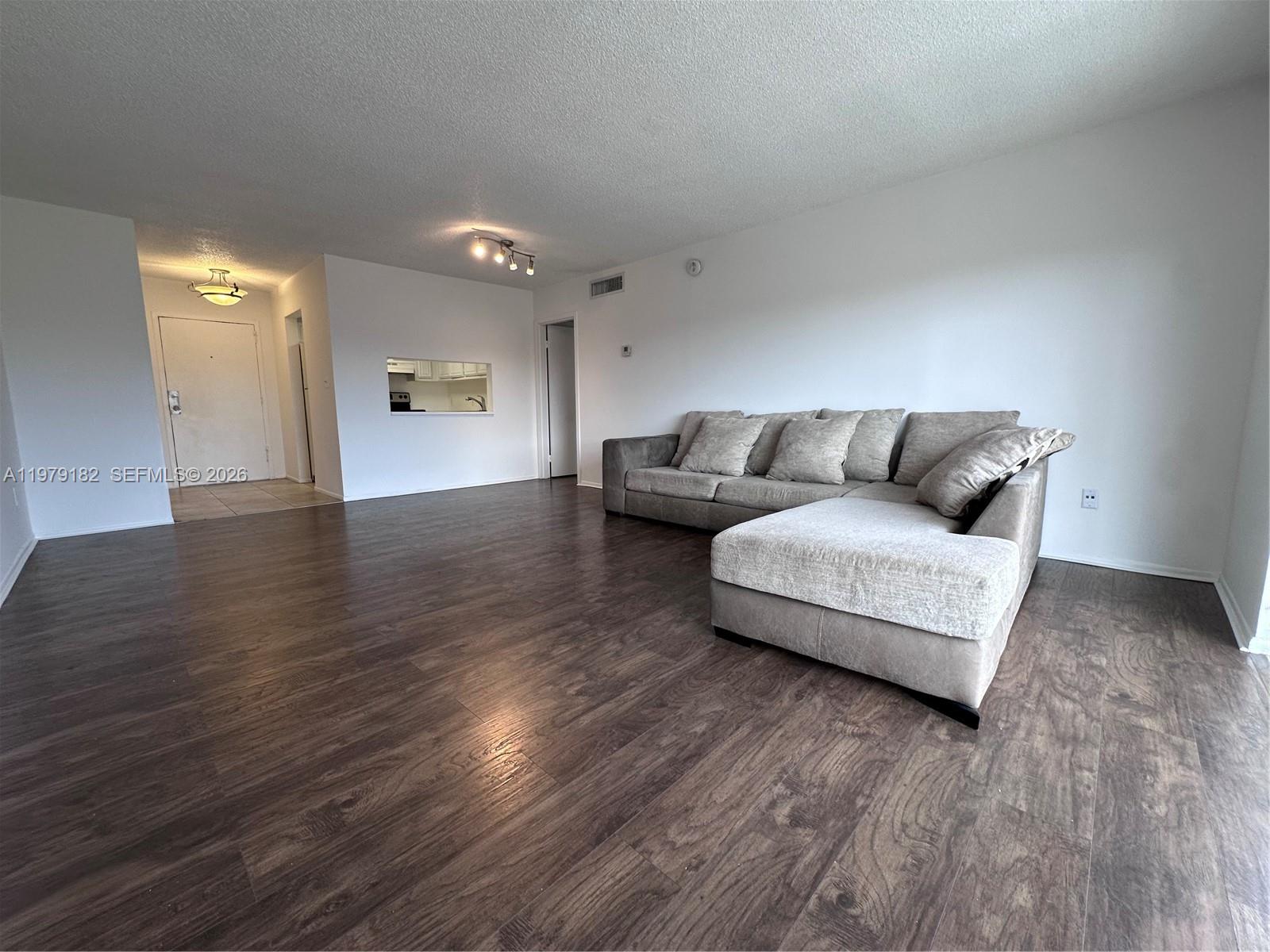 TOWN SQUARE CONDO - Residential