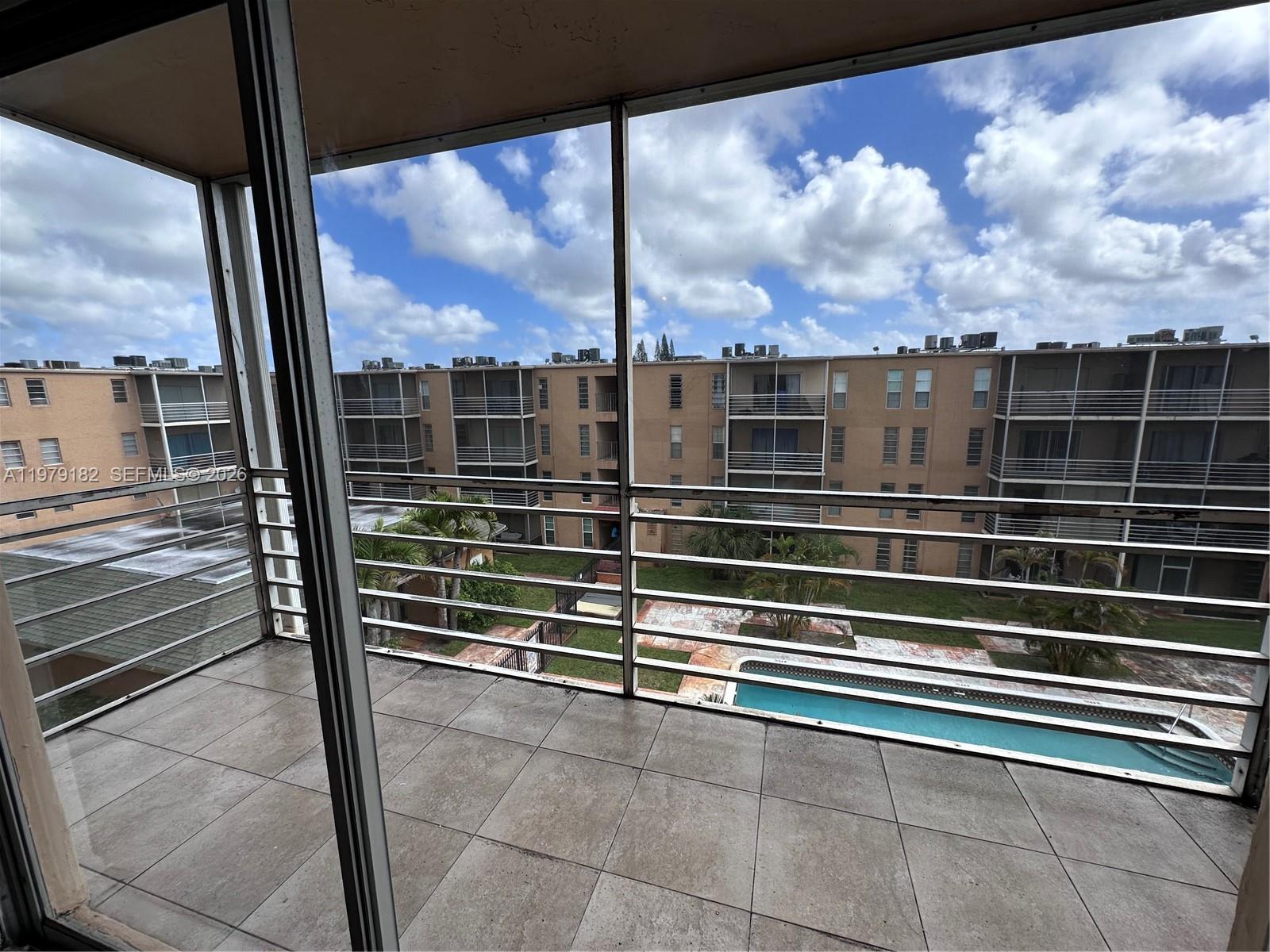TOWN SQUARE CONDO - Residential