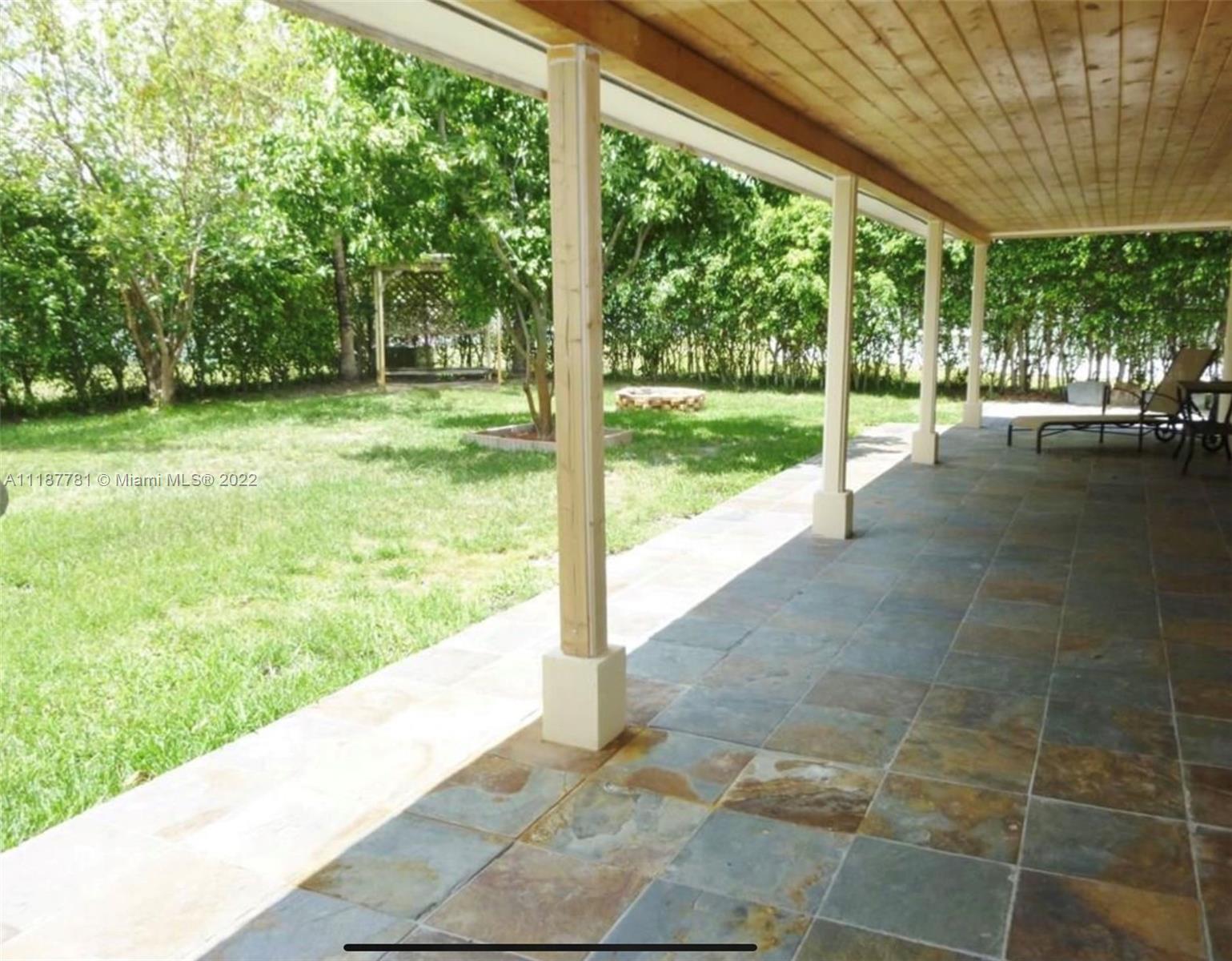 WESTWOOD COMMUNITY 3 - Residential Lease