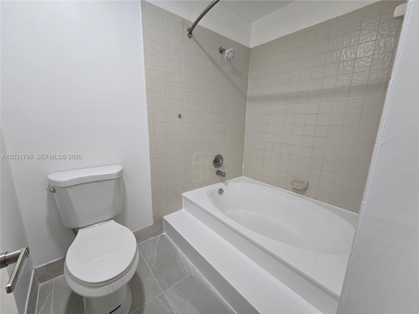VERANO AT MIRAMAR CONDO - Residential Lease