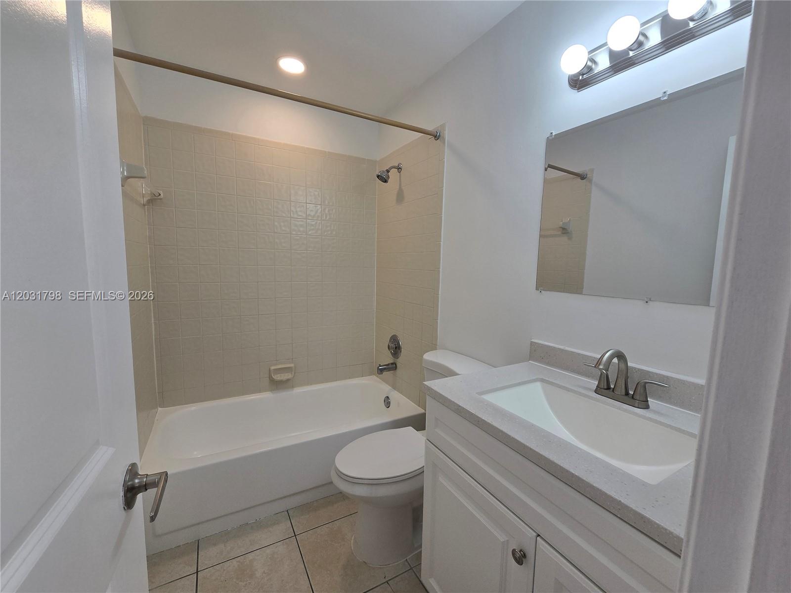 VERANO AT MIRAMAR CONDO - Residential Lease
