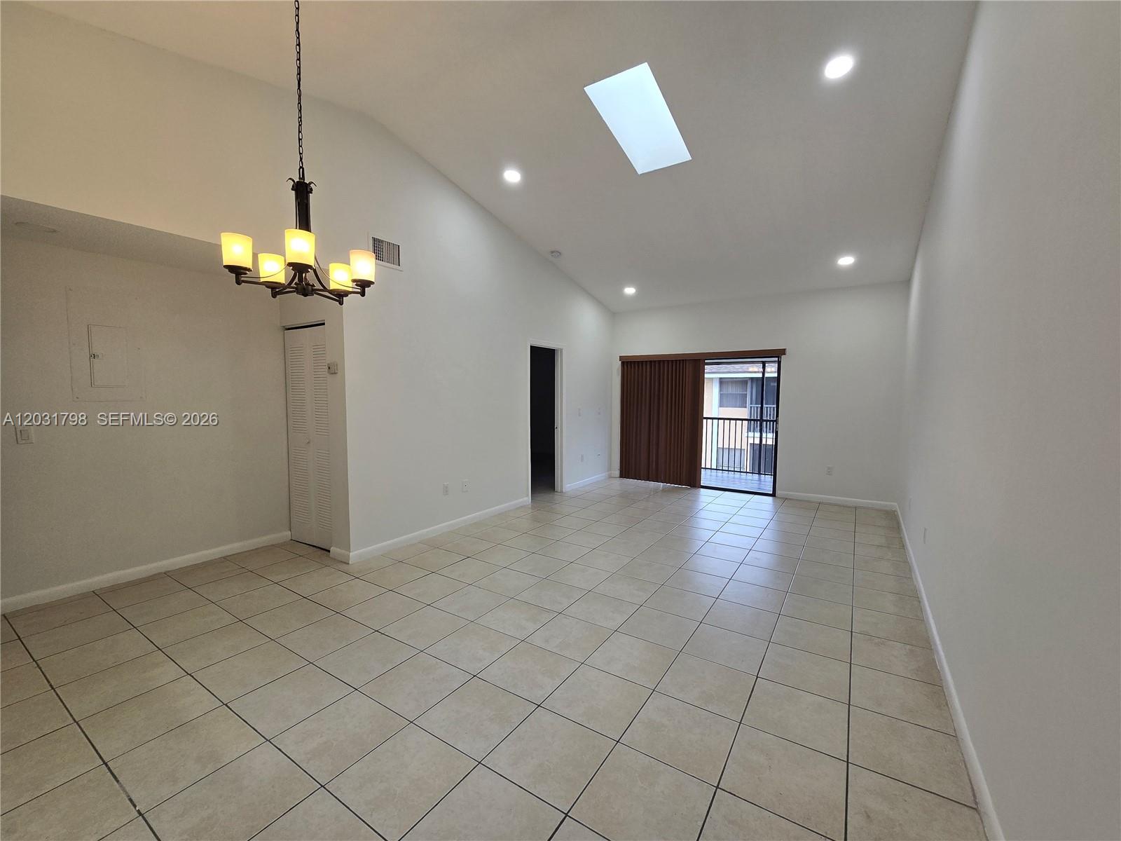 2-BED, 2-BATH TOWNHOUSE-STYLE CONDO W/ TILE FLOORING, RENOVATED KITCHEN, SCREENED BALCONY, STORAGE ROOM & WASHER/DRYER. COMMUNITY AMENITIES INCLUDE GATED ENTRY, SWIMMING POOL, GYM & 2 ASSIGNED PARKING SPACES W/ GUEST PARKING. FIRST MONTH'S RENT + 1 MONTH DEPOSIT REQUIRED FOR ENTRY. TENANTS PAY ALL UTILITIES SEPARATELY.