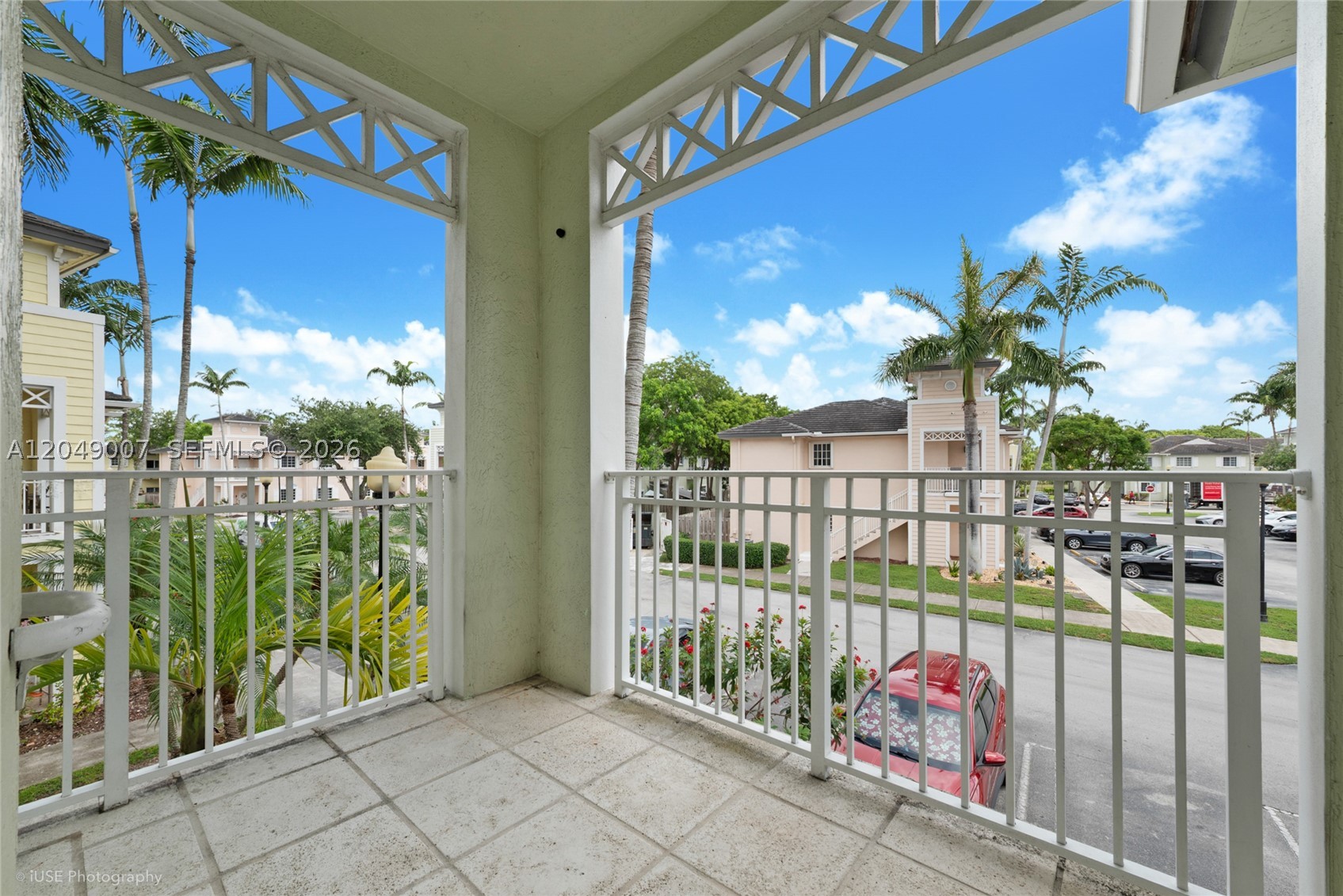 CARIBBEAN ISLES VILLAS CO - Residential Lease