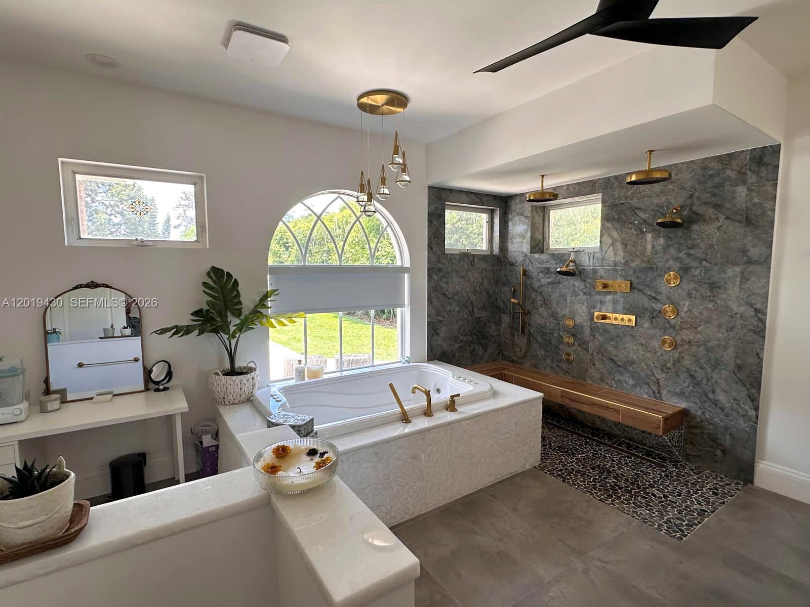 Paradise Farm - Residential