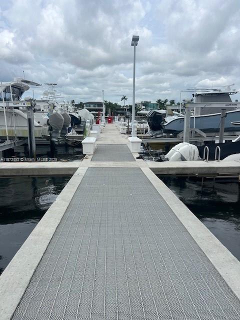 GROVE ISLE MARINA - Land