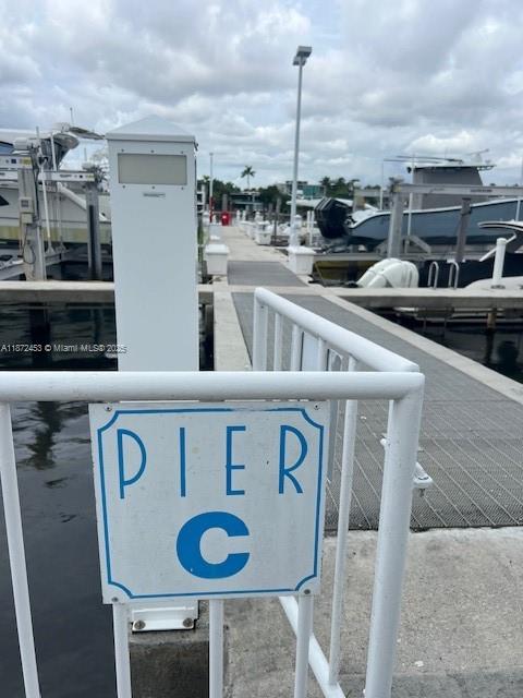 GROVE ISLE MARINA - Land