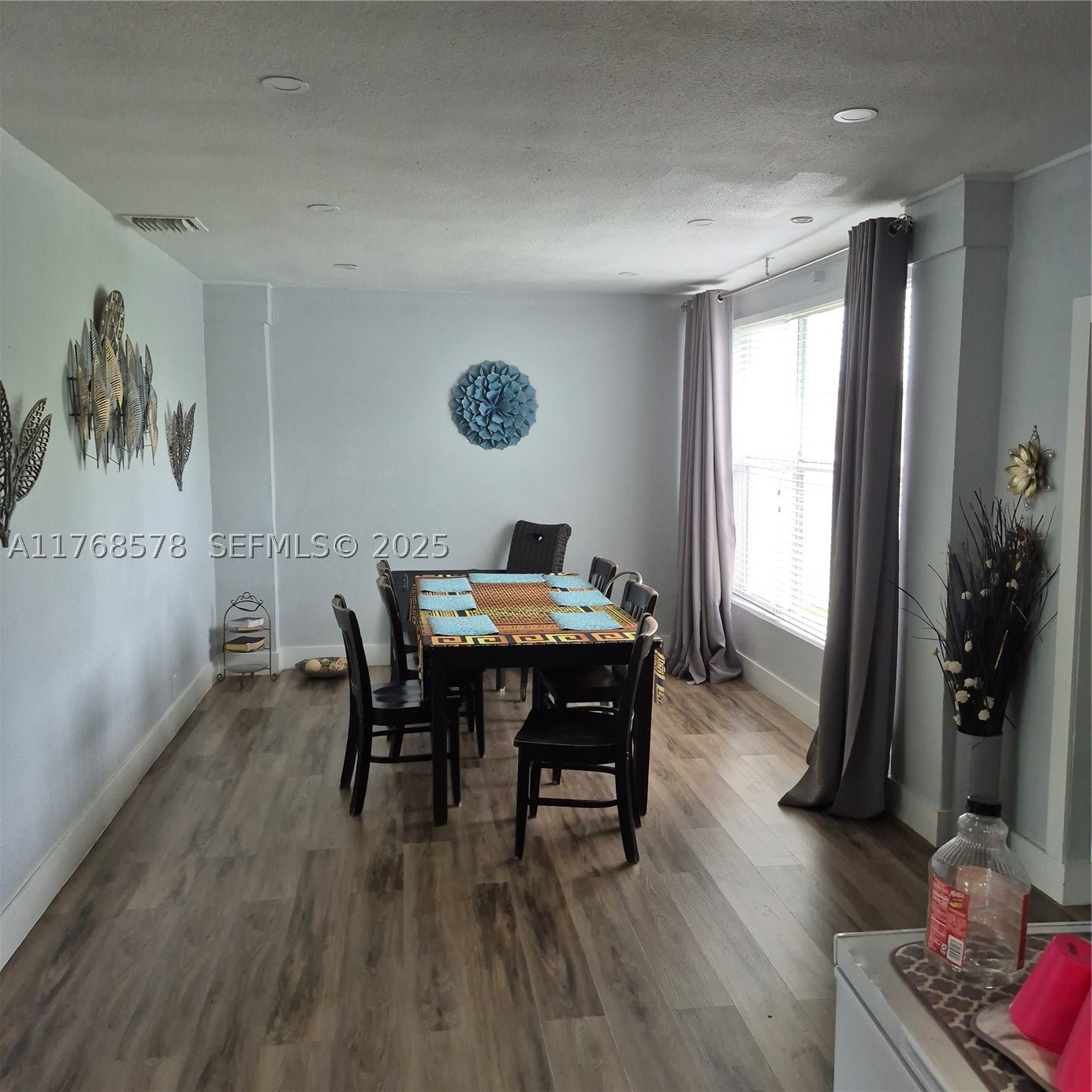 ARCOLA GARDENS - Residential