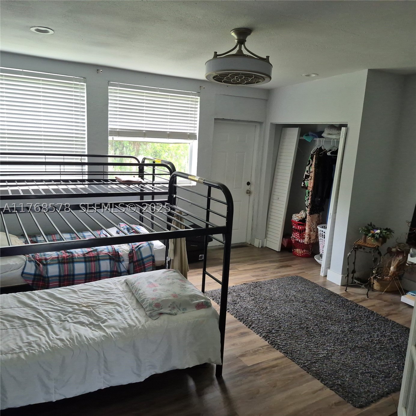 ARCOLA GARDENS - Residential