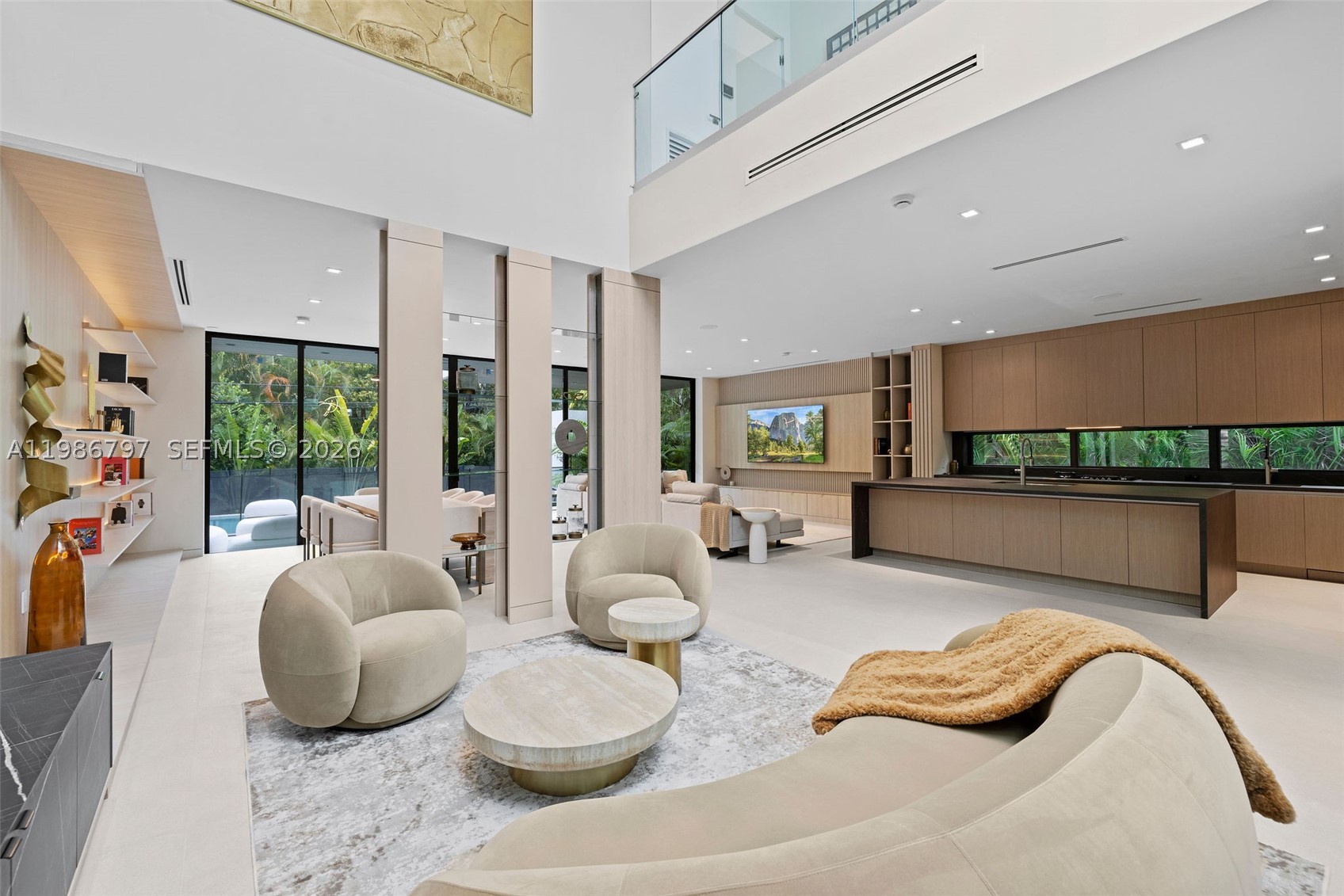 SURPRISE LAKE - Residential