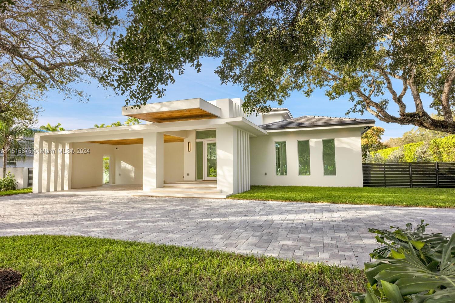 PALM MIAMI AMD - Residential