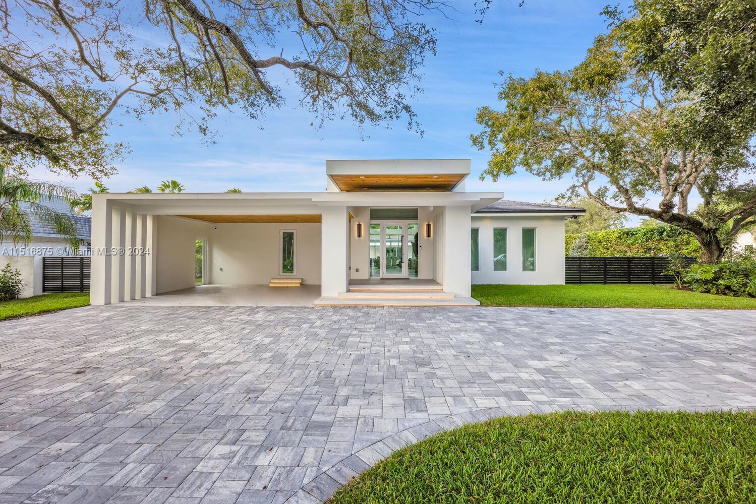 PALM MIAMI AMD - Residential