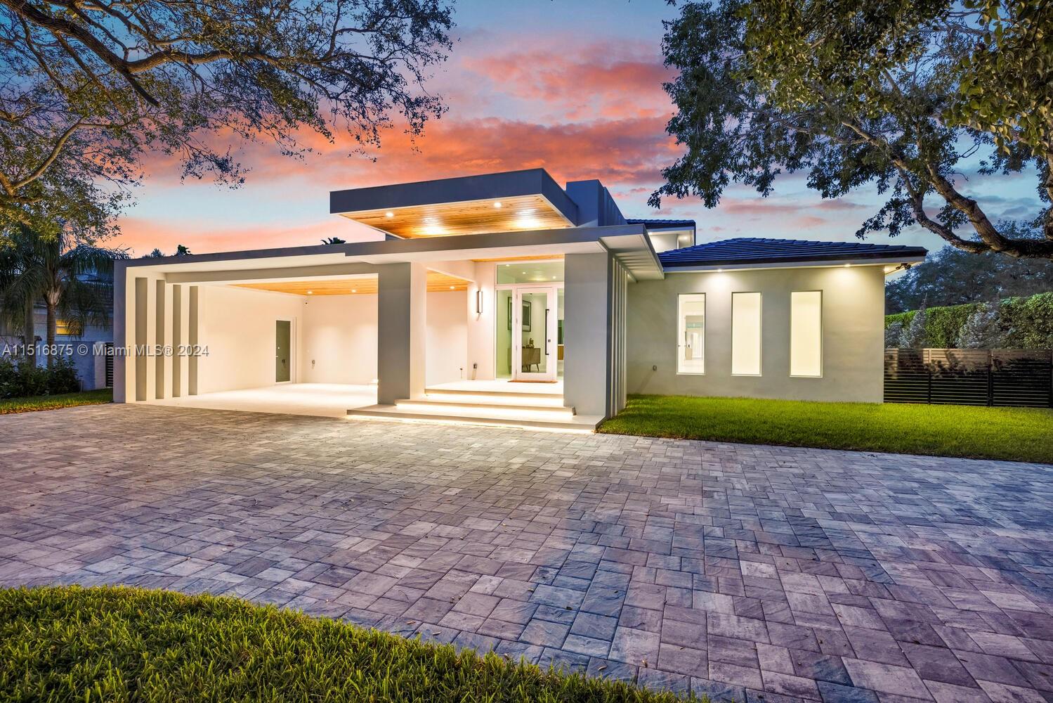 PALM MIAMI AMD - Residential
