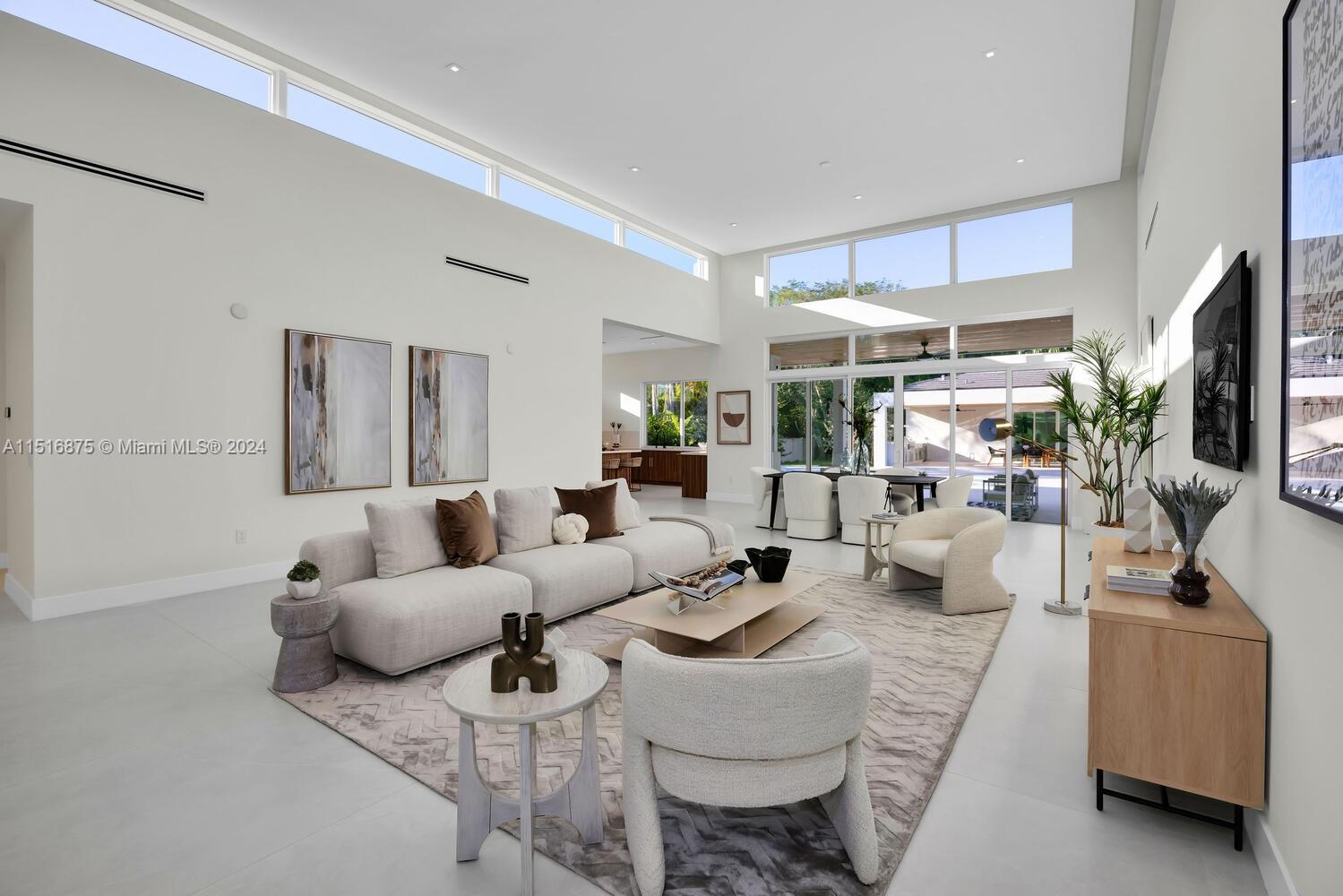 PALM MIAMI AMD - Residential