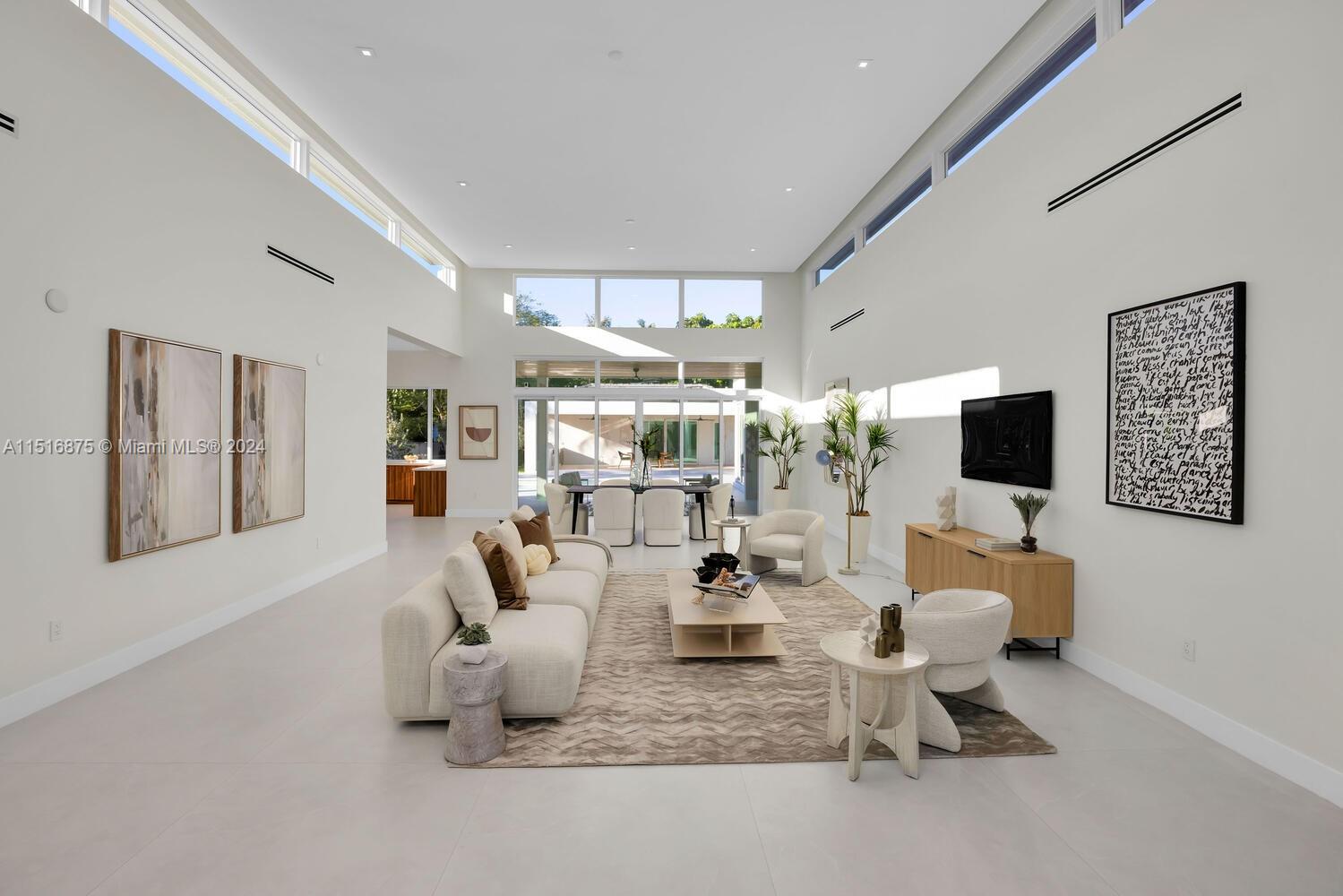 PALM MIAMI AMD - Residential