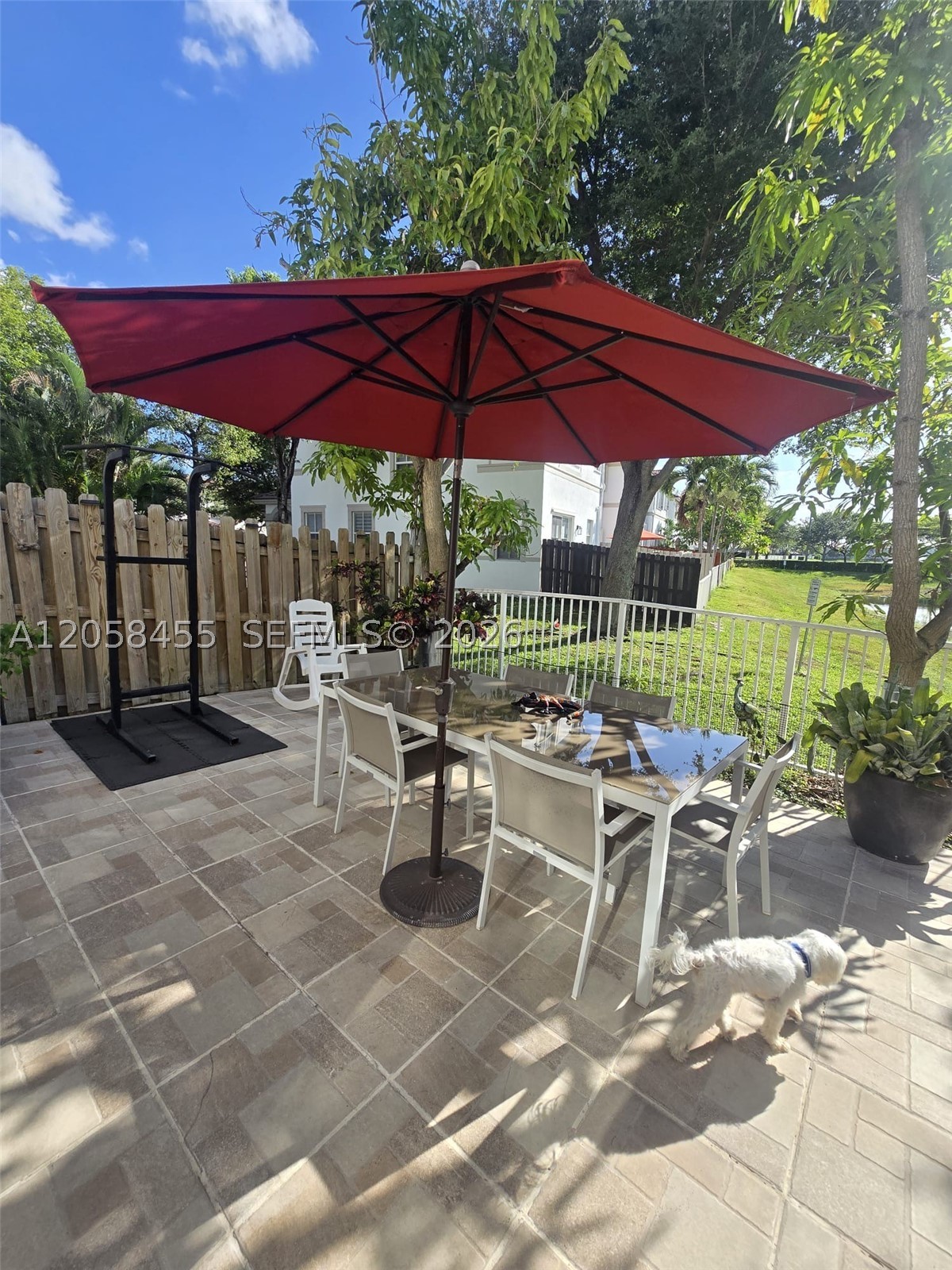 ISLANDS AT DORAL 1ST ADDN - Residential