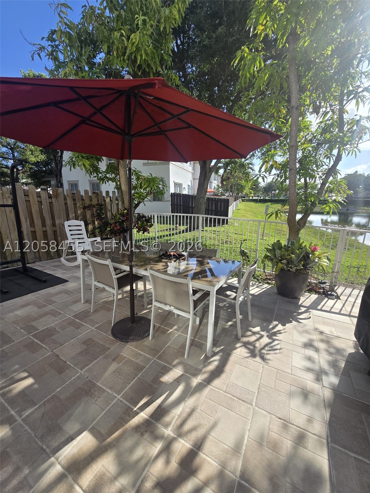 ISLANDS AT DORAL 1ST ADDN - Residential