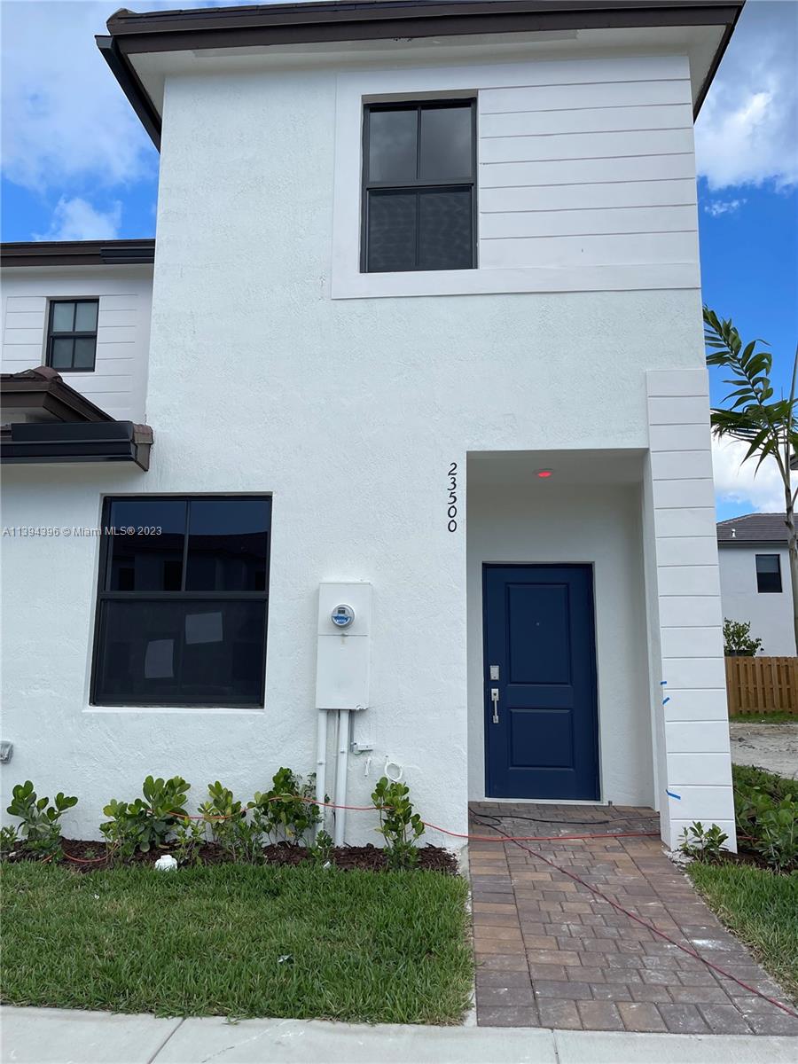 CORNER UNIT! Be the first one to live in this brand new 2 story Villa with easy access to US1 and Turnpike. This beautiful villa has 3 bed and 2 1/2 bath ,modern open kitchen with stainless steel appliances , Washer & Dryer inside the unit, Blinds throughout & Electrical Water Heater. This unit comes with a nice patio . SEE BROKER'S REMARKS BEFORE SENDING OFFER... GO TO SHOWING ASSIST NOW