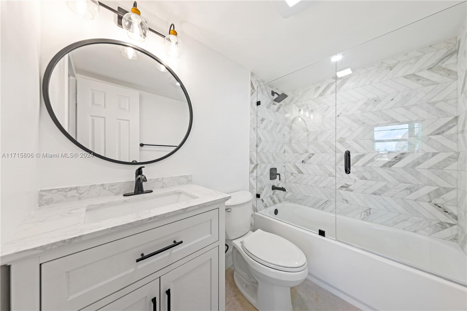PLAZA 15 CONDO - Residential Lease